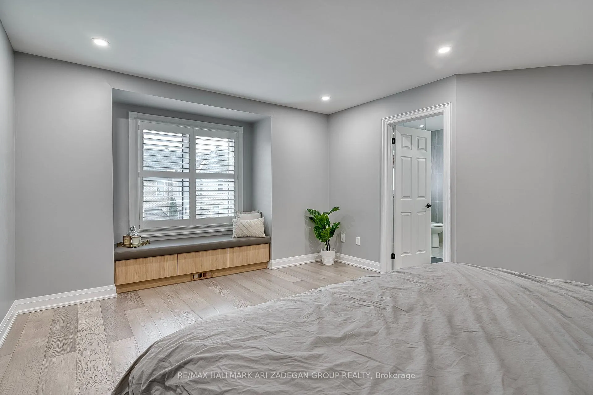 Photo 18 of 38 Orchid Road, Markham, Commerce Valley — HOMEH