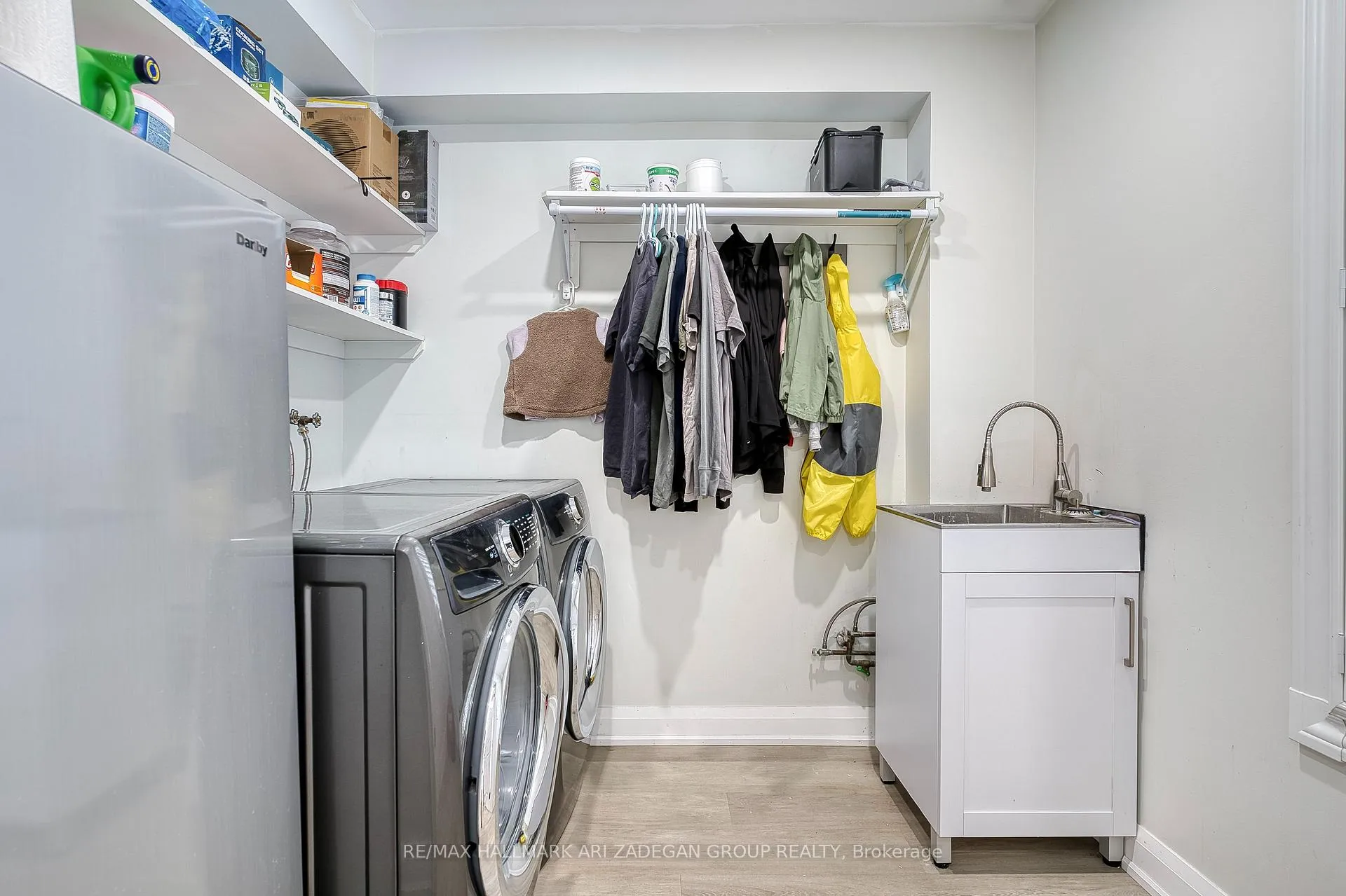 Photo 22 of 38 Orchid Road, Markham, Commerce Valley — HOMEH