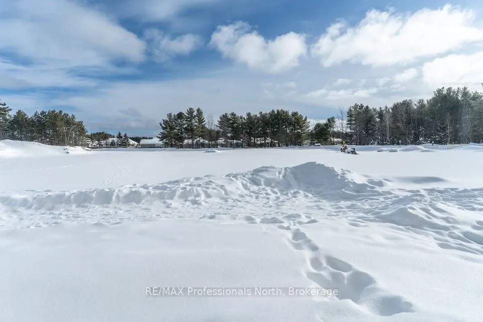 Photo 23 of 13 McConnell Crescent, Bracebridge, Macaulay — HOMEH