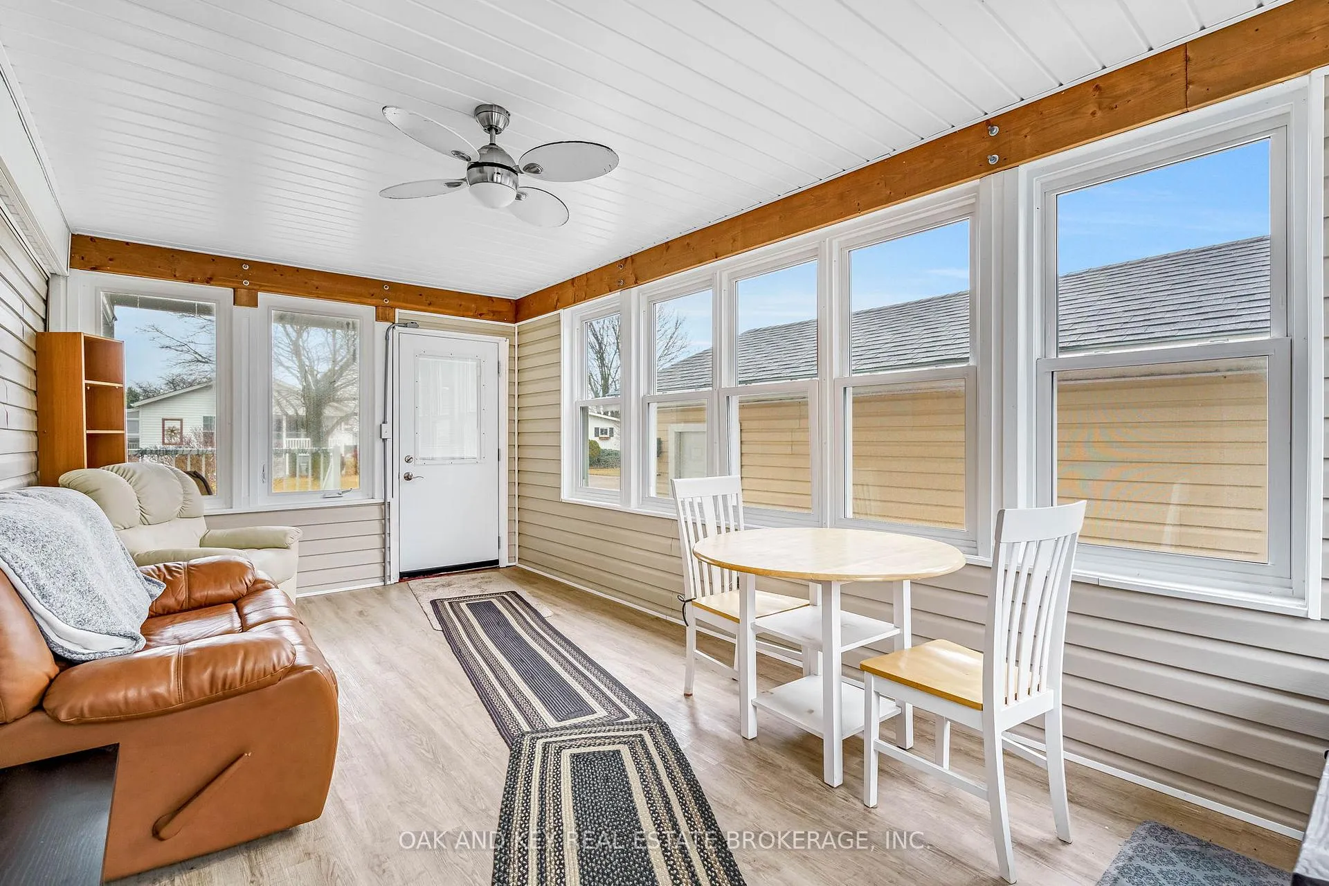 Photo 7 of 18 George Street, Strathroy-Caradoc, SE — HOMEH