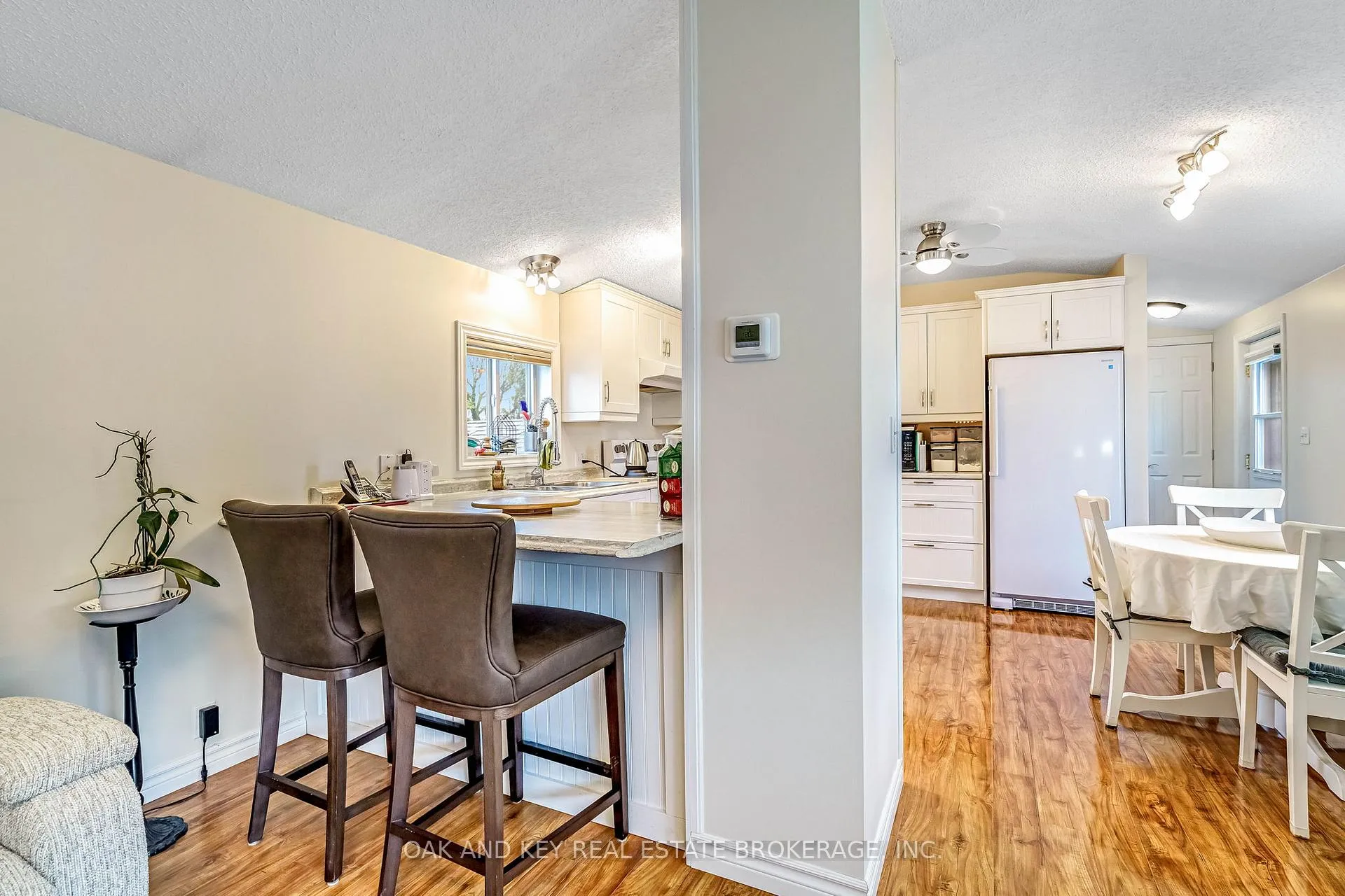 Photo 14 of 18 George Street, Strathroy-Caradoc, SE — HOMEH