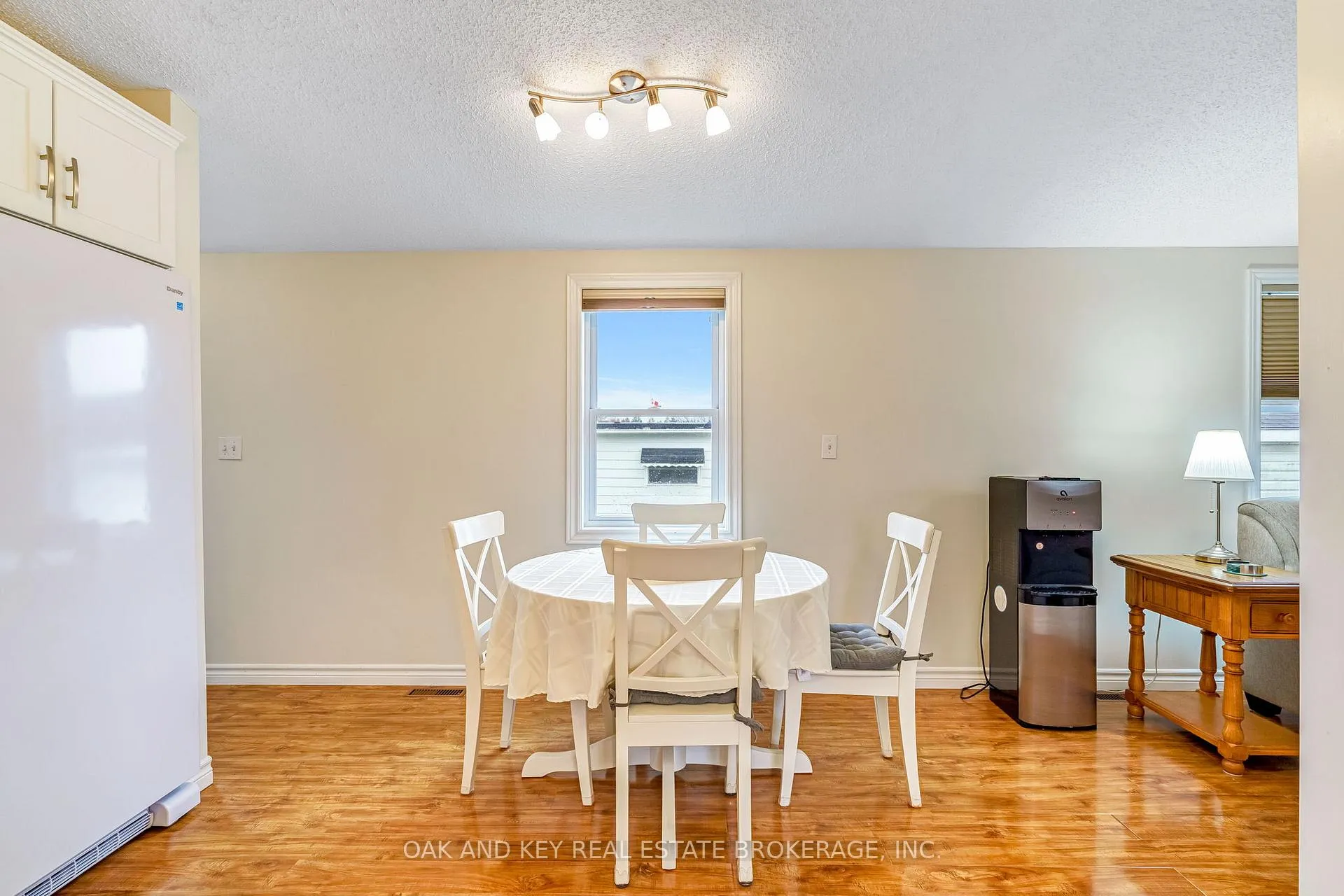 Photo 16 of 18 George Street, Strathroy-Caradoc, SE — HOMEH