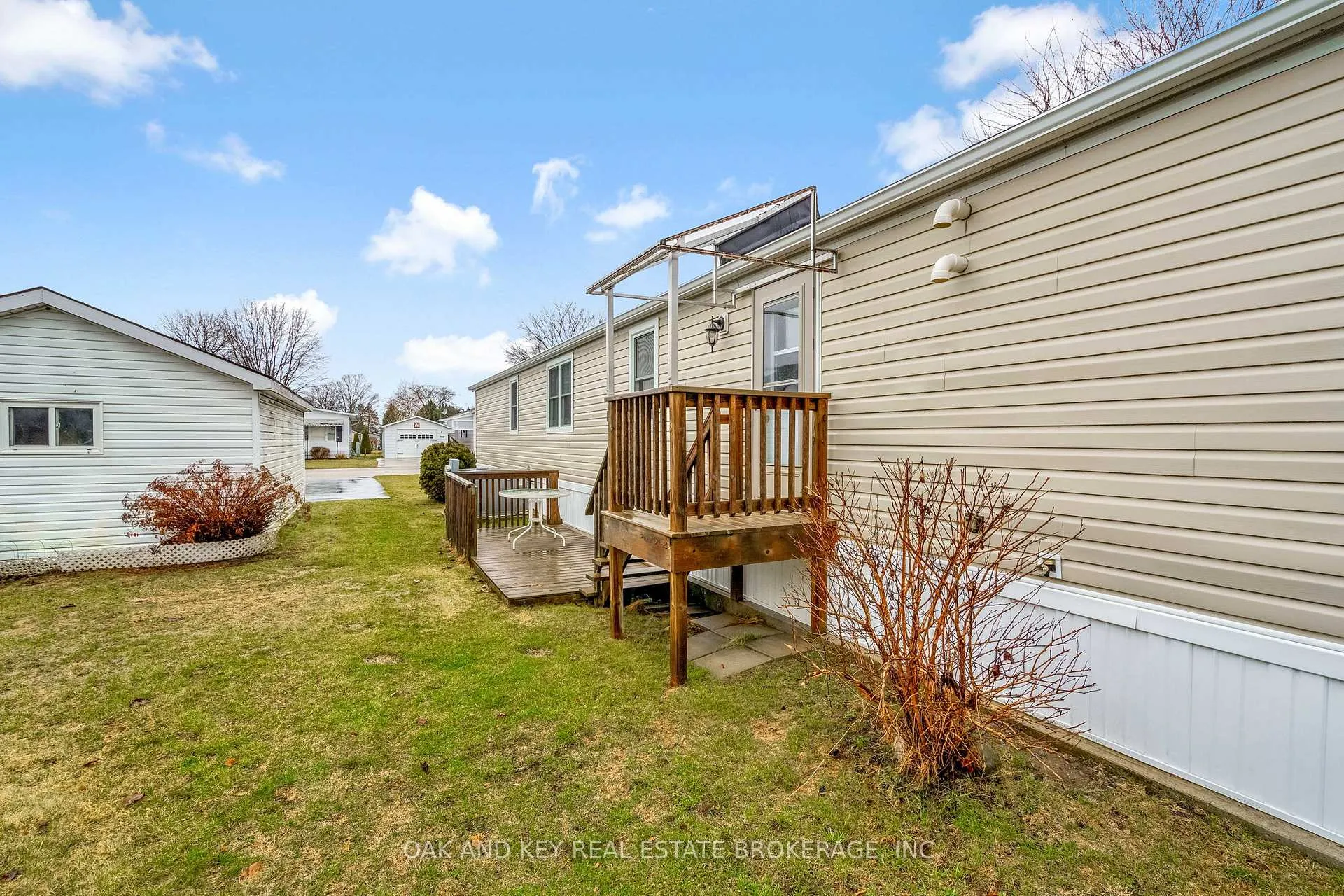 Photo 42 of 18 George Street, Strathroy-Caradoc, SE — HOMEH