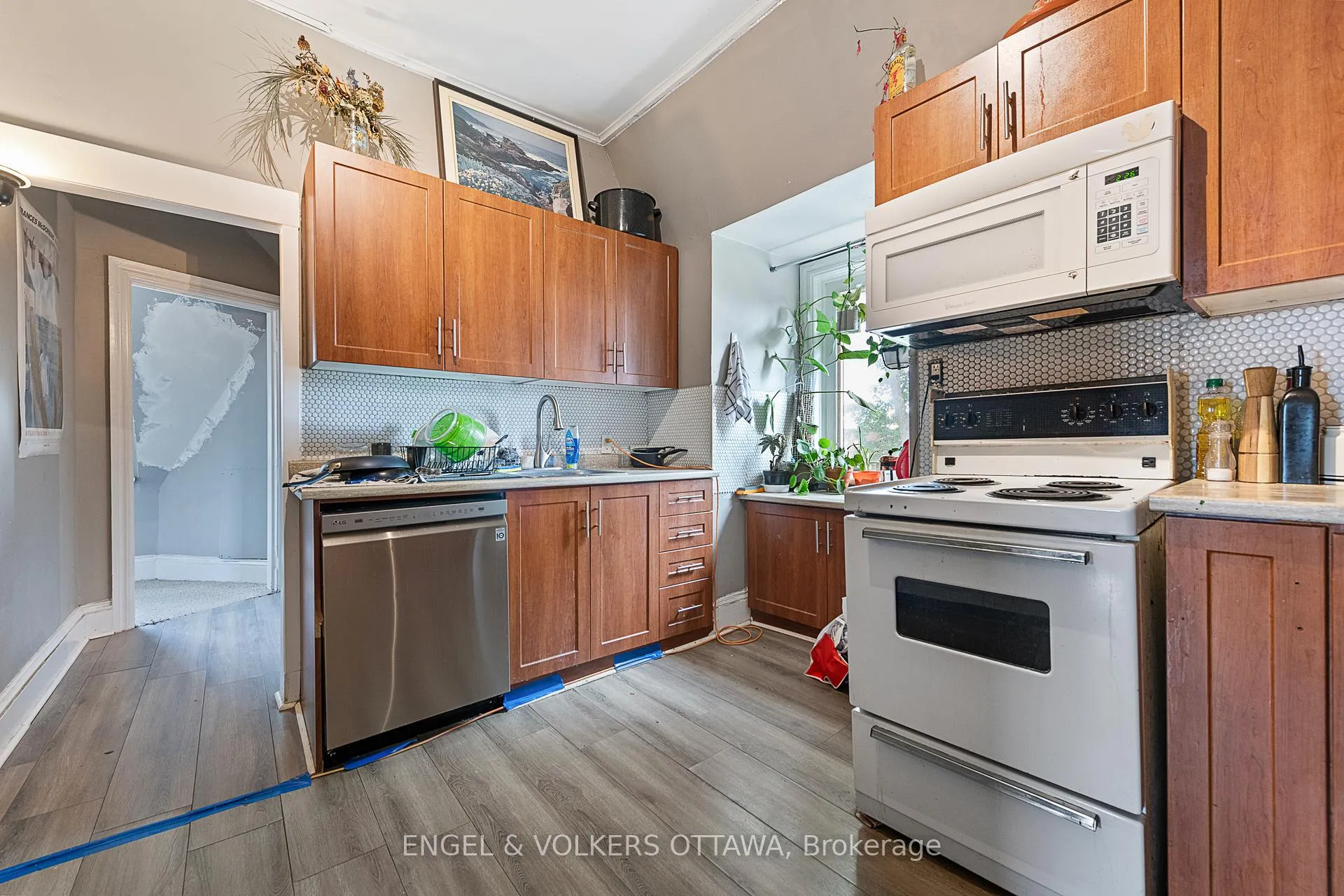 Photo 15 of 176 Arlington Avenue, Ottawa, Ottawa Centre — HOMEH