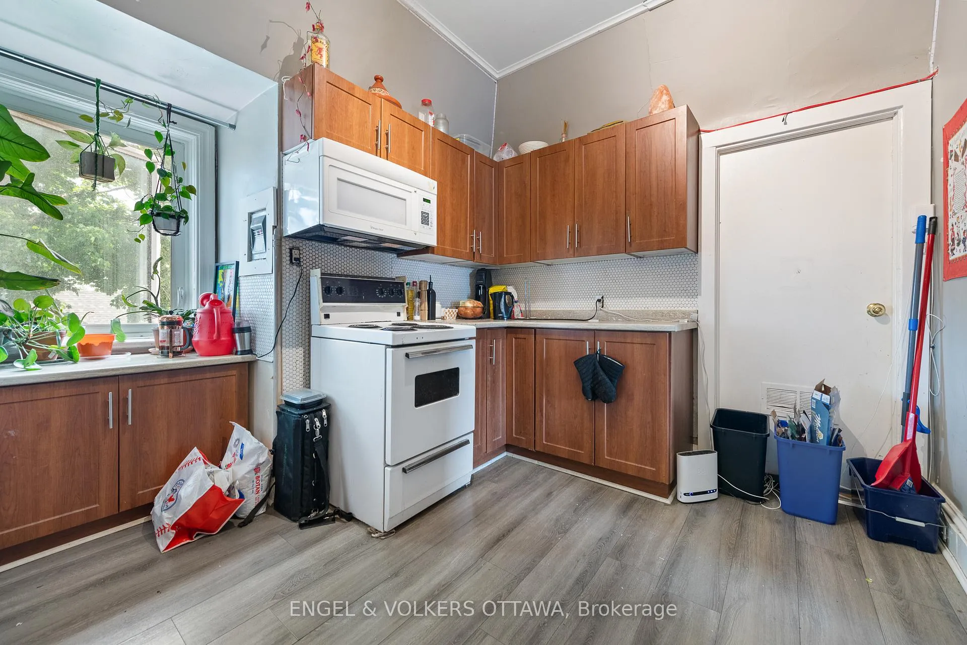 Photo 16 of 176 Arlington Avenue, Ottawa, Ottawa Centre — HOMEH
