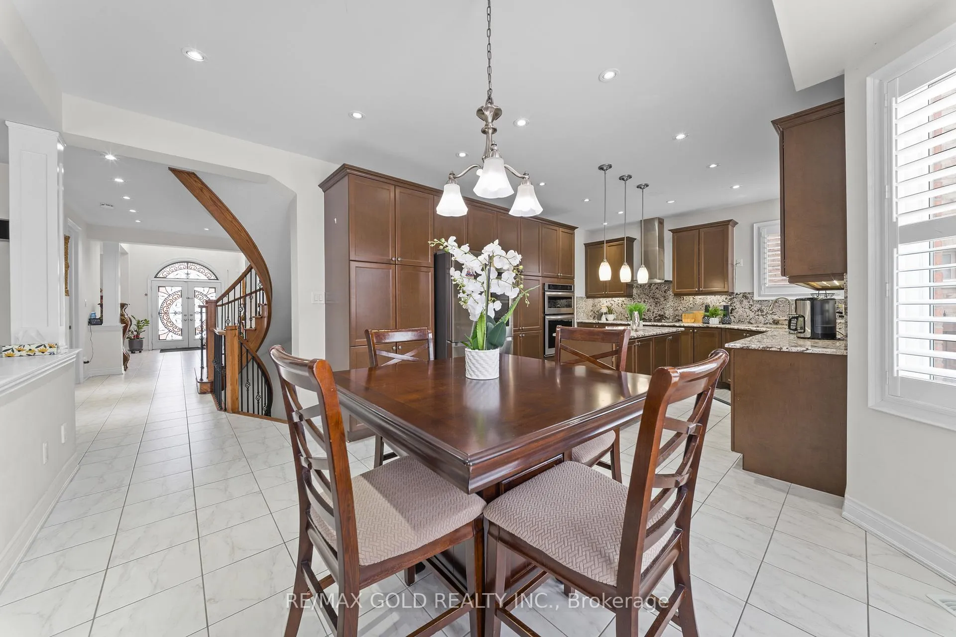 Photo 24 of 19 Portside Crescent, Brampton, Sandringham-Wellington — HOMEH