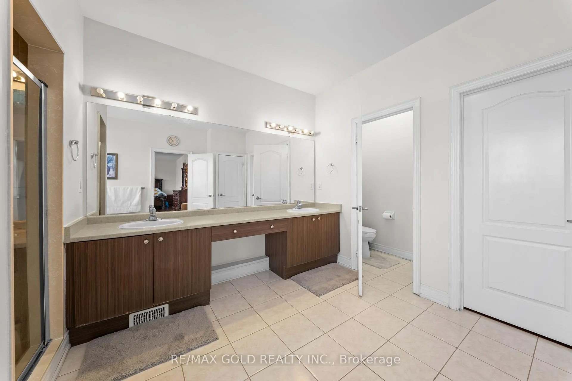 Photo 37 of 19 Portside Crescent, Brampton, Sandringham-Wellington — HOMEH