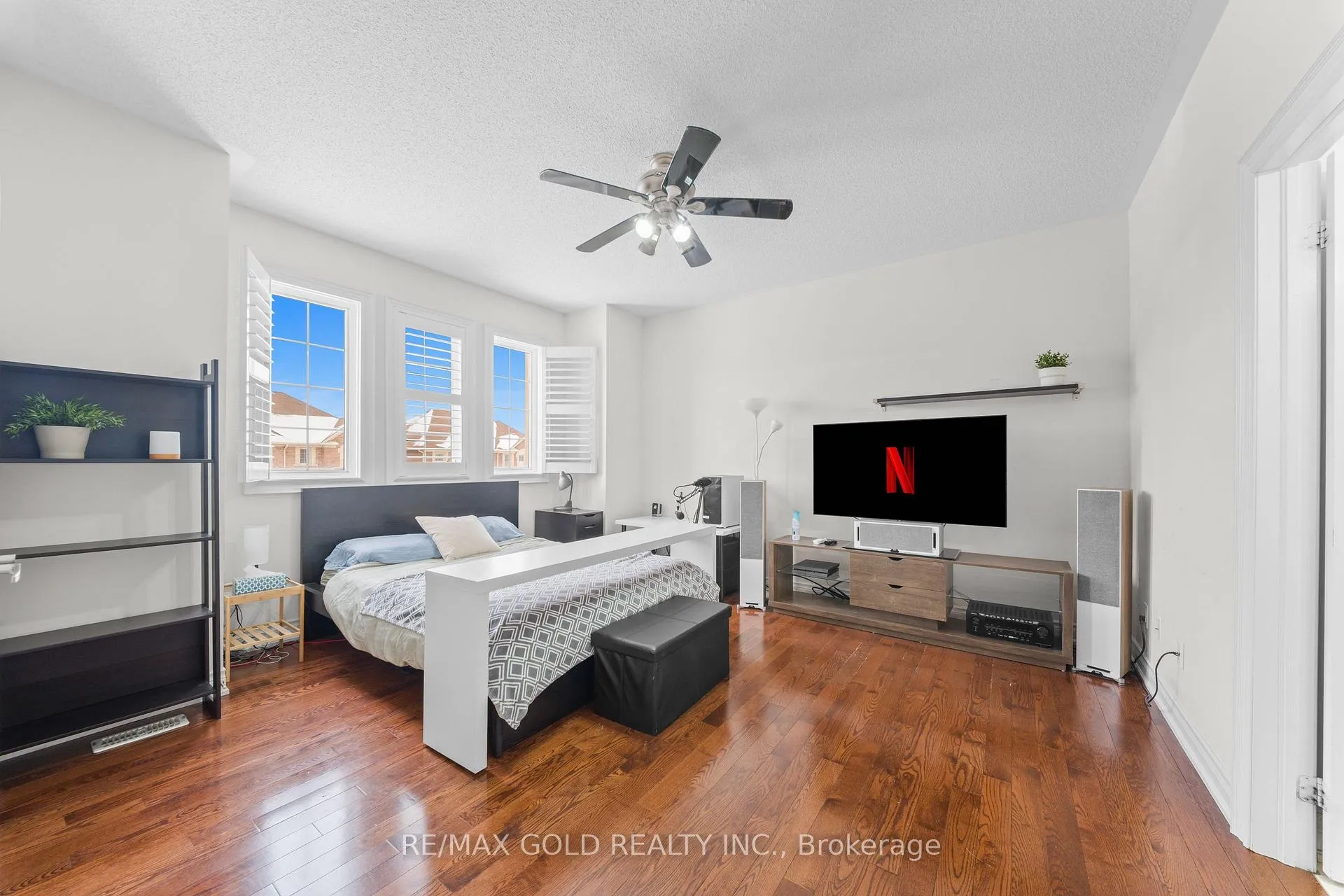 Photo 42 of 19 Portside Crescent, Brampton, Sandringham-Wellington — HOMEH
