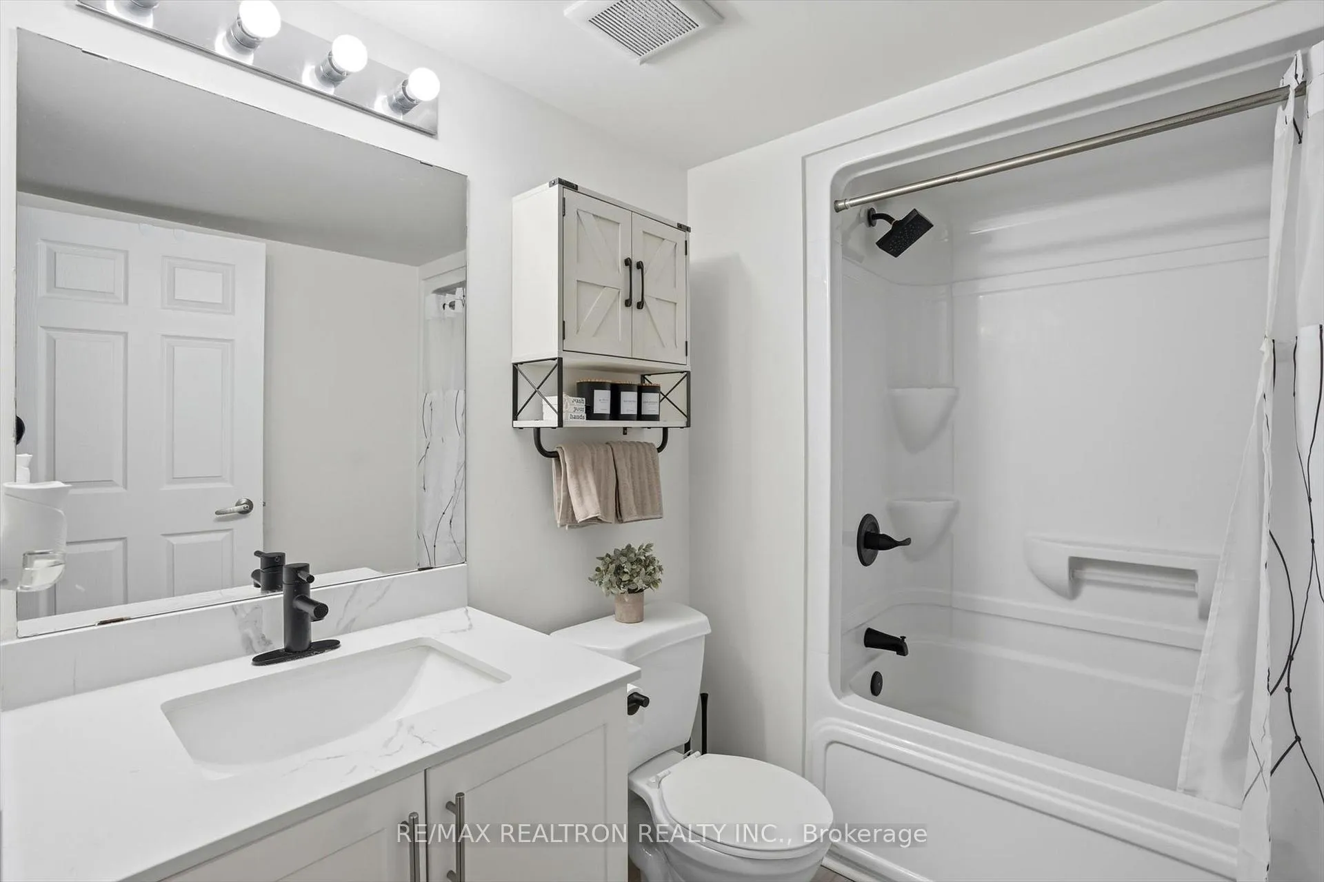 Photo 5 of Unit 408, 1390 Main Street E, Milton, Dempsey — HOMEH