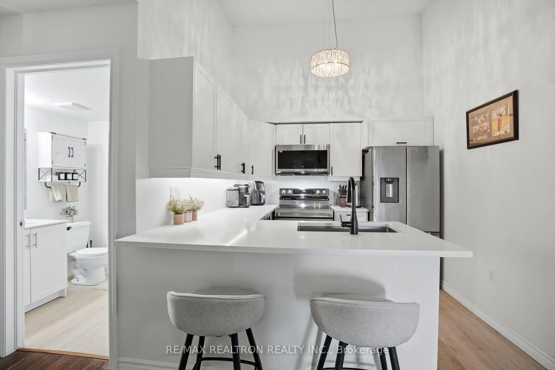 Photo 9 of Unit 408, 1390 Main Street E, Milton, Dempsey — HOMEH