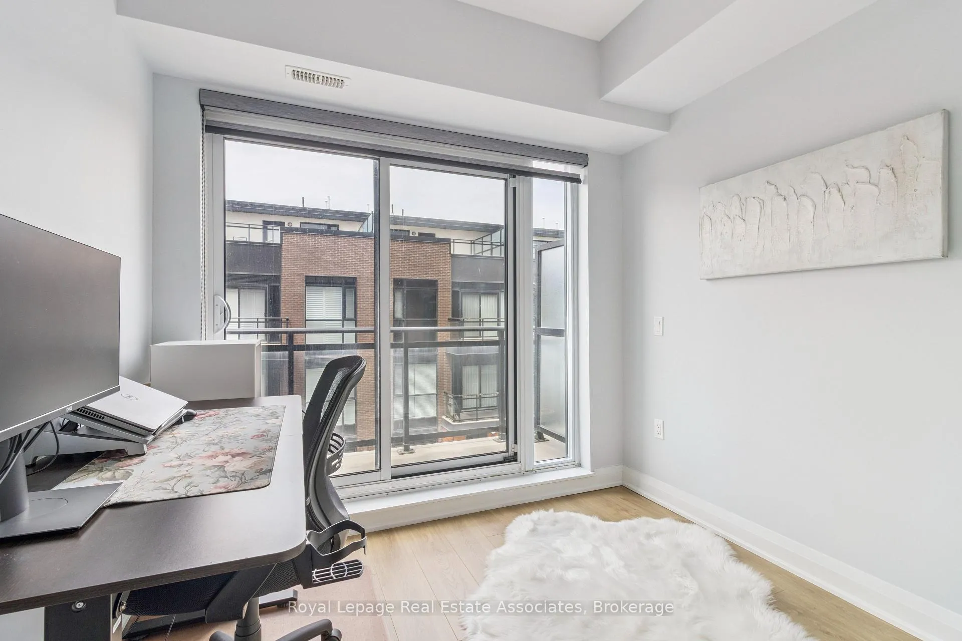 Photo 12 of Unit D203, 5289 Highway 7, Vaughan, Vaughan Grove — HOMEH