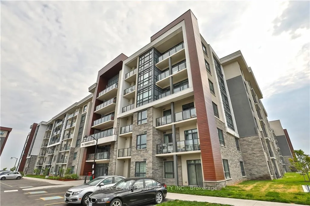 Photo 1 of Unit 107, 101 Shoreview Place, Hamilton, Lakeshore — HOMEH