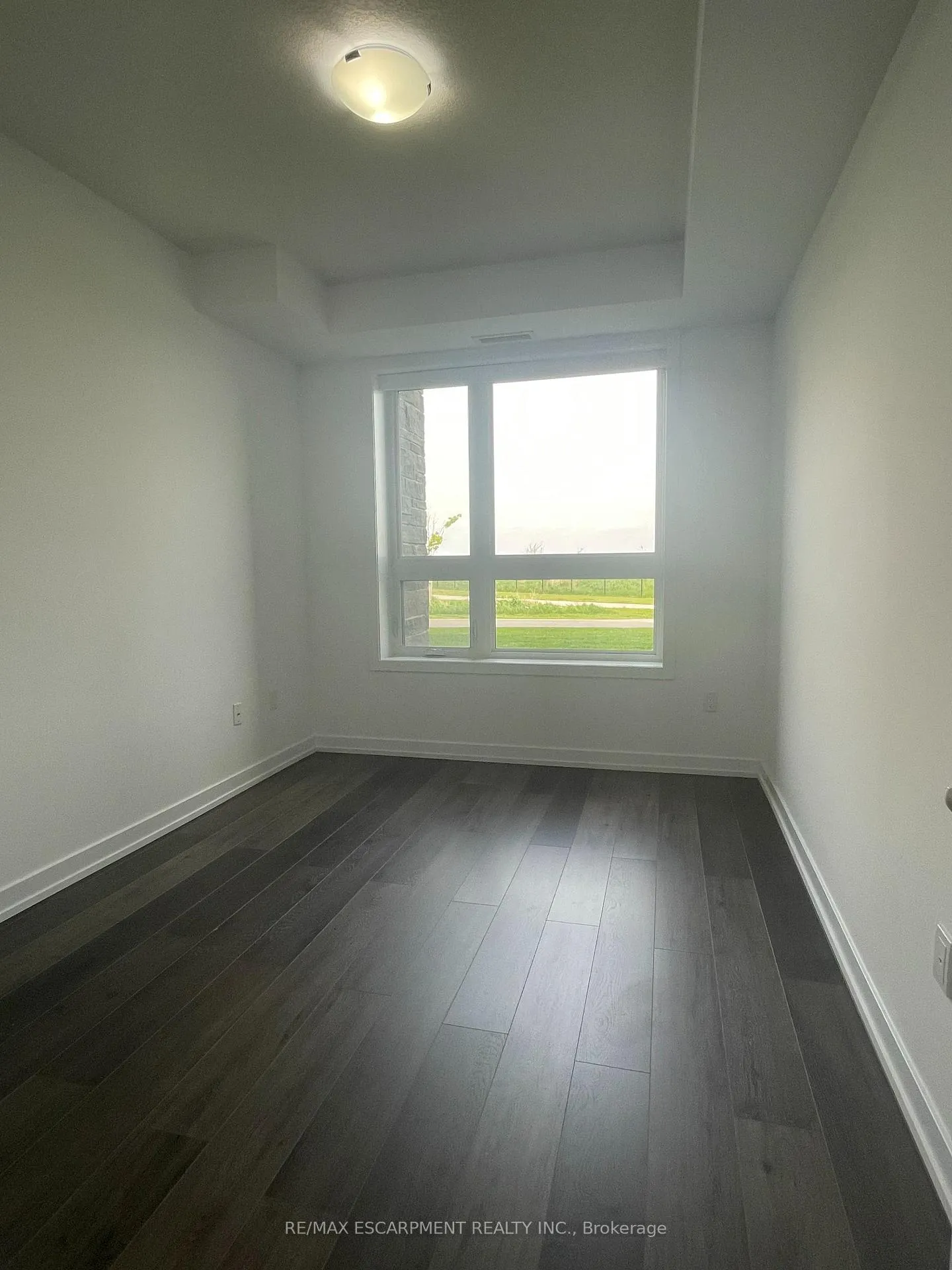 Photo 20 of Unit 107, 101 Shoreview Place, Hamilton, Lakeshore — HOMEH