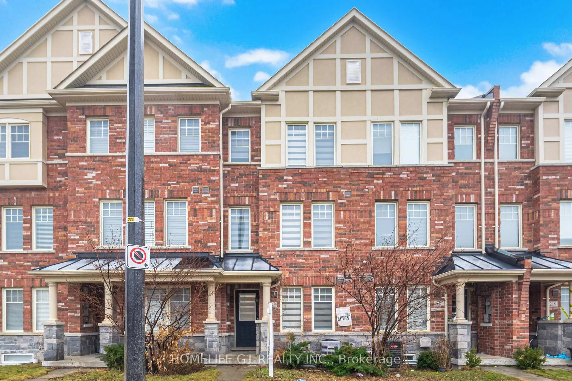 Photo 1 of 223 Inspire Boulevard, Brampton, Sandringham-Wellington North — HOMEH