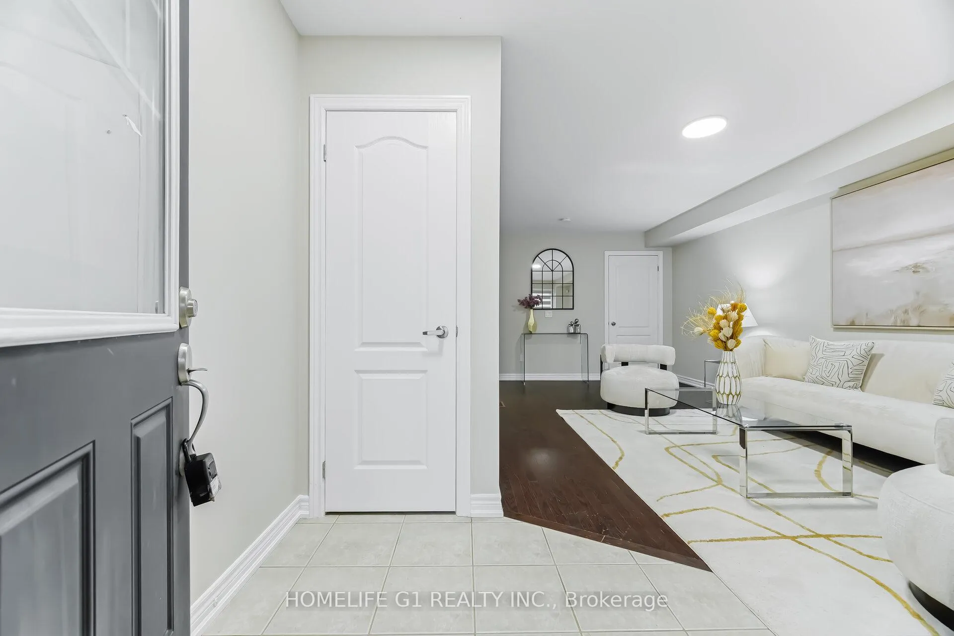 Photo 5 of 223 Inspire Boulevard, Brampton, Sandringham-Wellington North — HOMEH