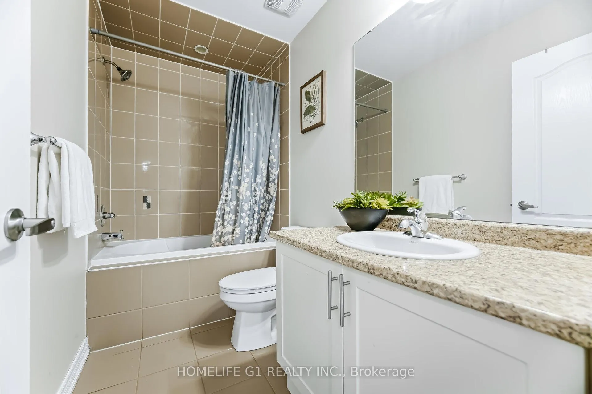 Photo 32 of 223 Inspire Boulevard, Brampton, Sandringham-Wellington North — HOMEH