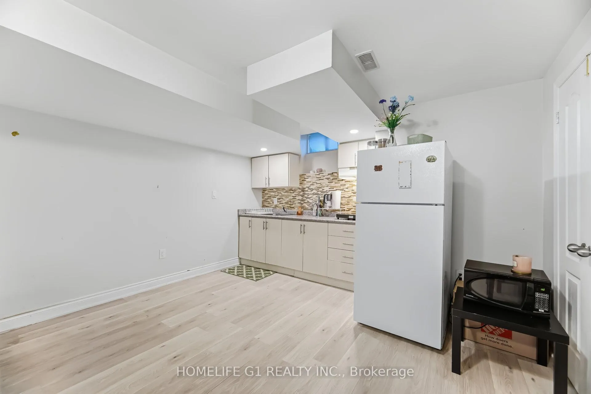 Photo 48 of 223 Inspire Boulevard, Brampton, Sandringham-Wellington North — HOMEH