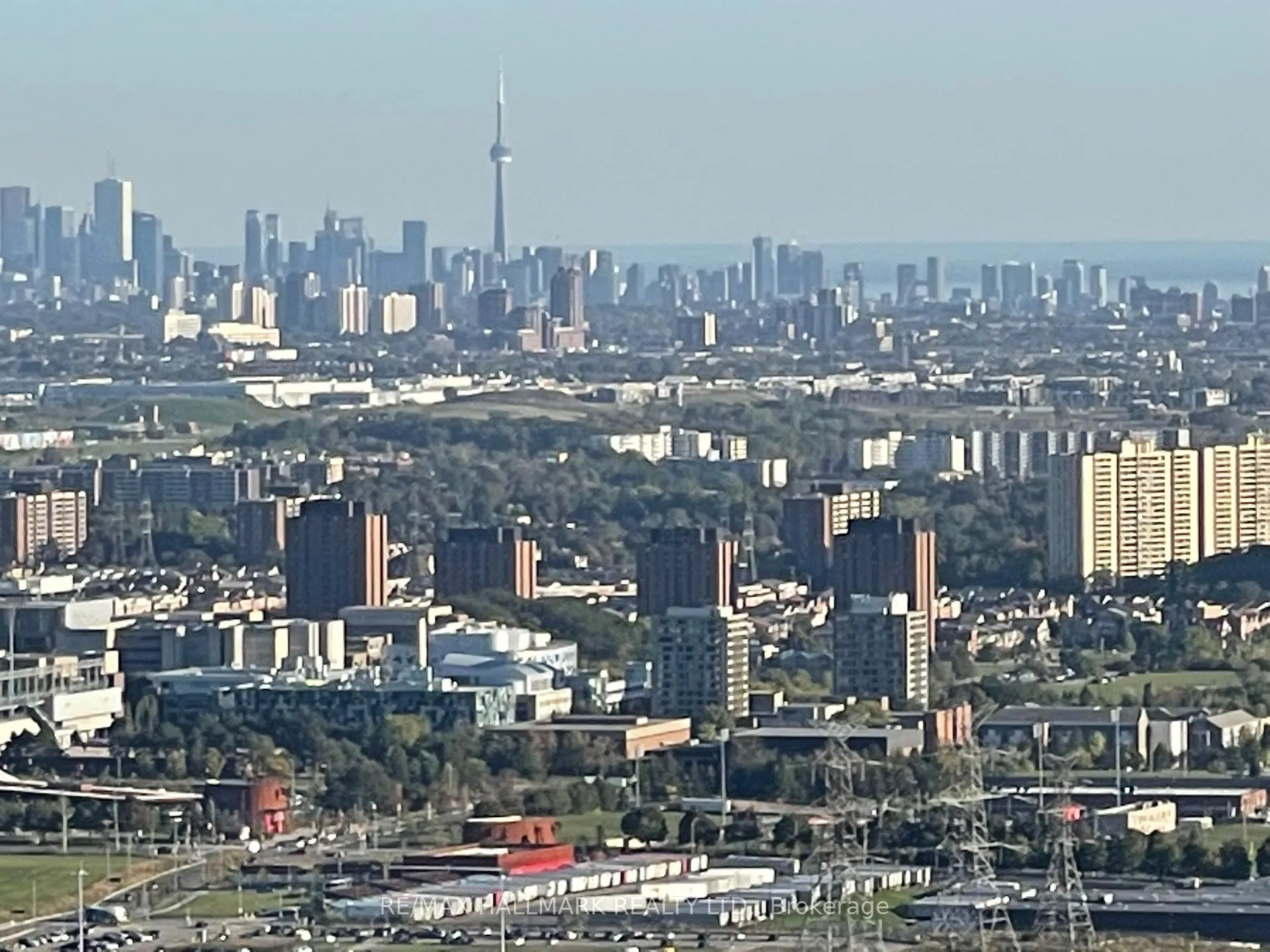 Photo 6 of Unit 6006, 5 Buttermill Avenue, Vaughan, Vaughan Corporate Centre — HOMEH