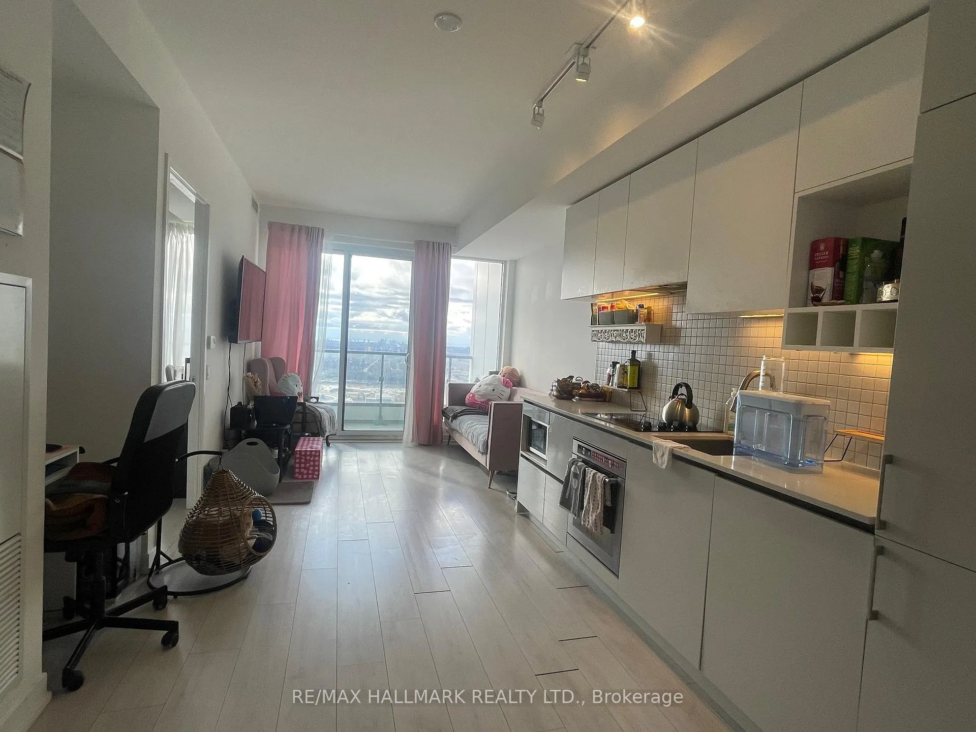 Photo 11 of Unit 6006, 5 Buttermill Avenue, Vaughan, Vaughan Corporate Centre — HOMEH