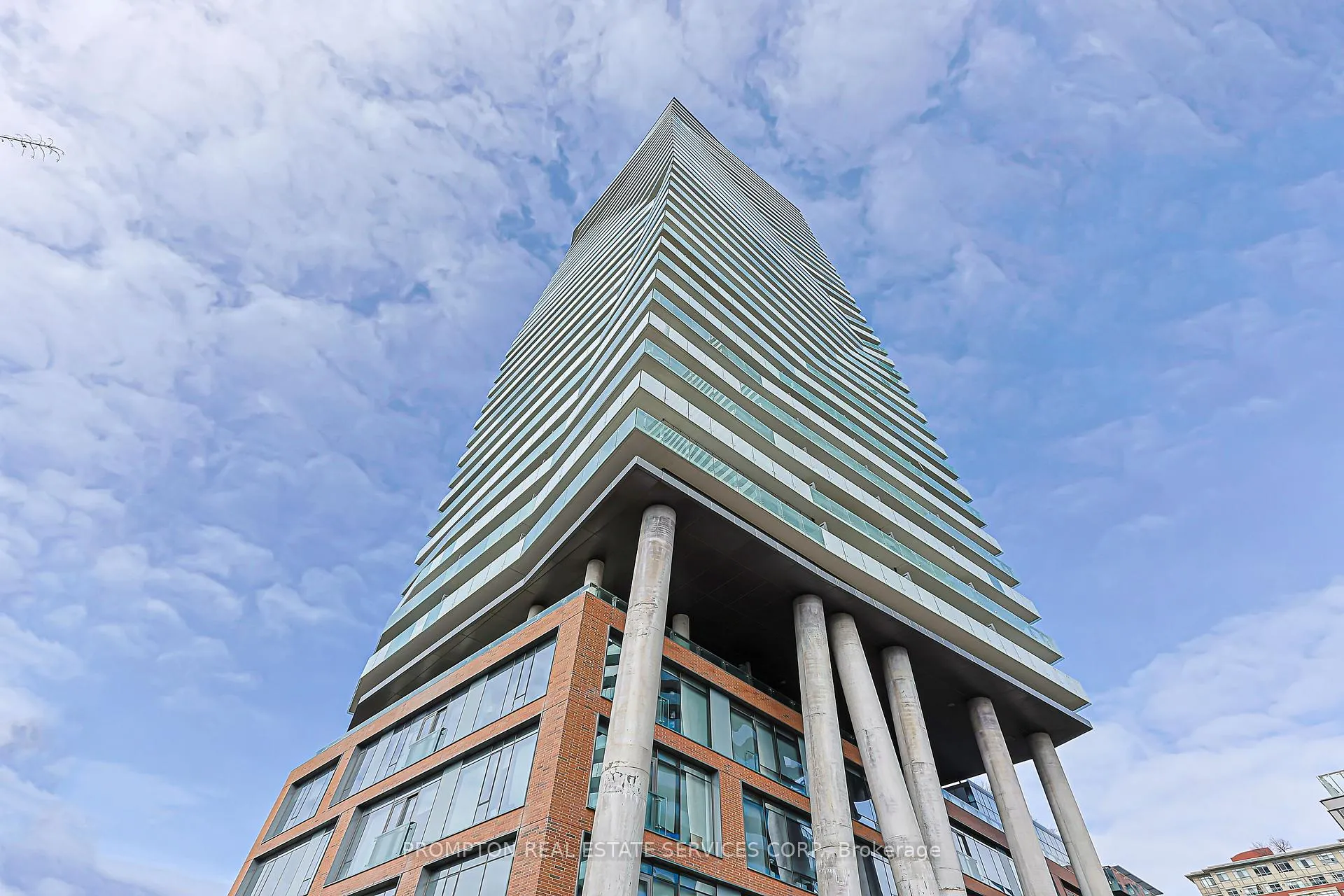 Photo 3 of Unit 601, 70 Distillary Lane, Toronto, Waterfront Communities — HOMEH