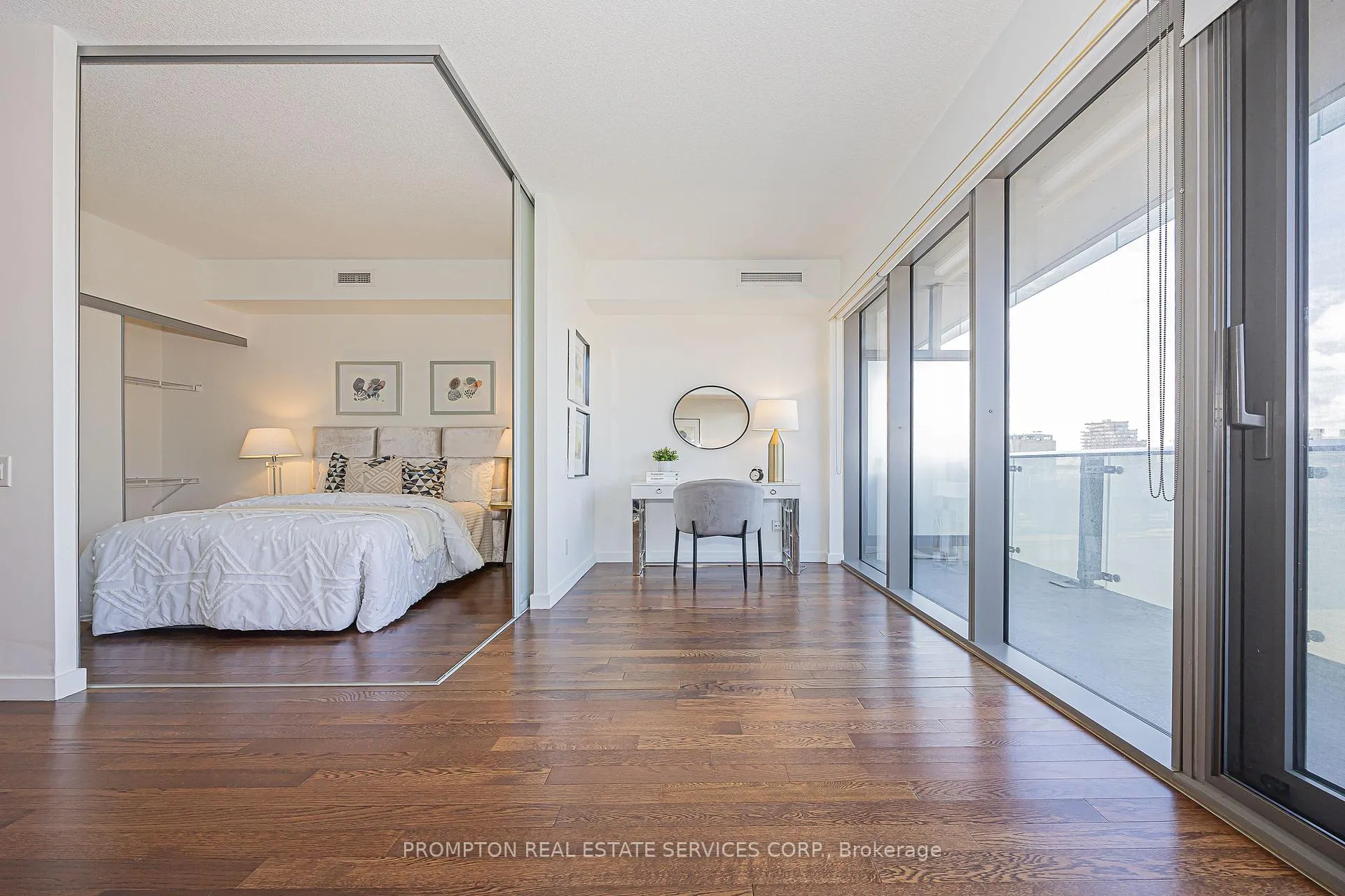 Photo 12 of Unit 601, 70 Distillary Lane, Toronto, Waterfront Communities — HOMEH