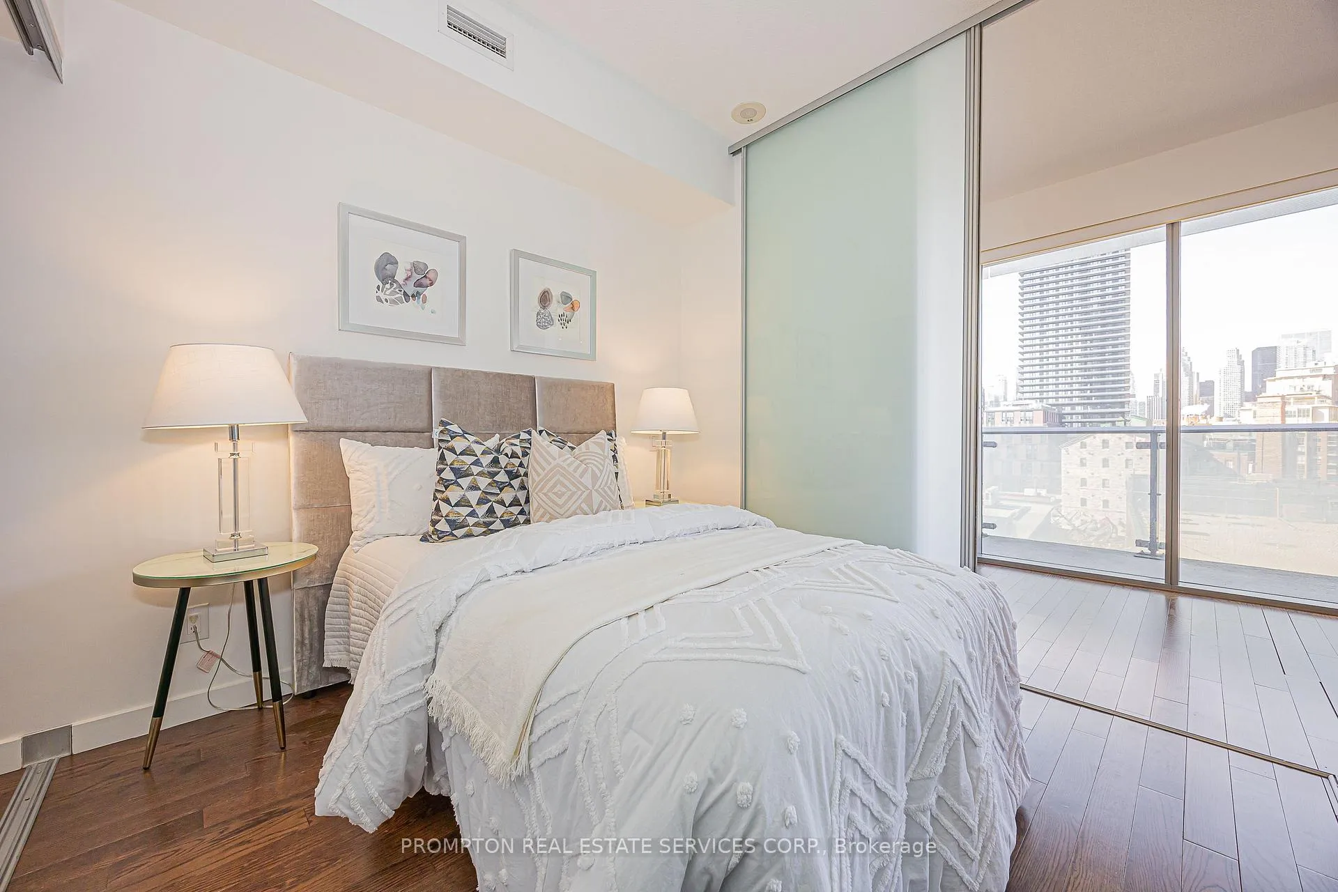 Photo 13 of Unit 601, 70 Distillary Lane, Toronto, Waterfront Communities — HOMEH