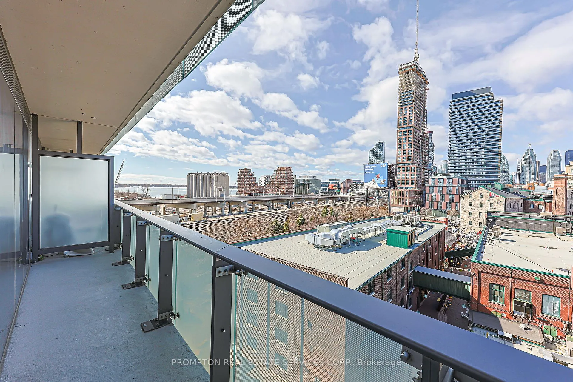 Photo 19 of Unit 601, 70 Distillary Lane, Toronto, Waterfront Communities — HOMEH