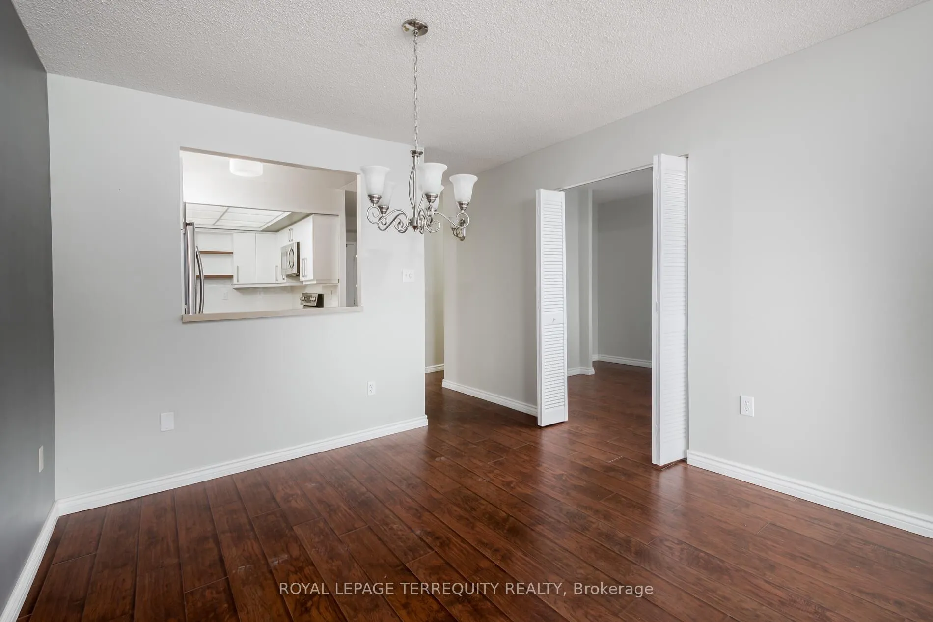 Photo 13 of Unit 1004, 121 Ling Road, Scarborough, West Hill — HOMEH
