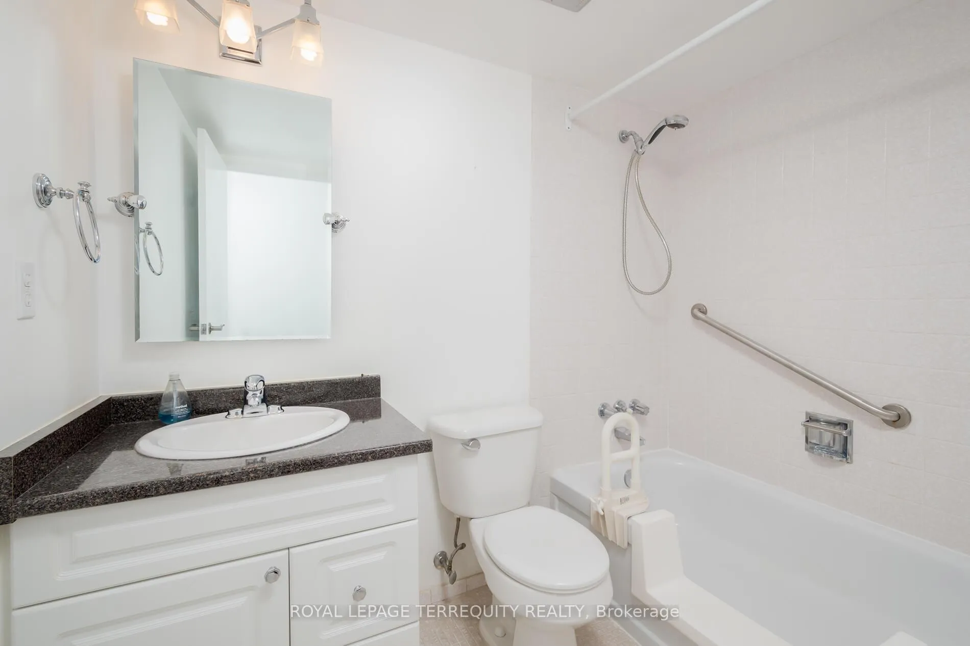 Photo 25 of Unit 1004, 121 Ling Road, Scarborough, West Hill — HOMEH