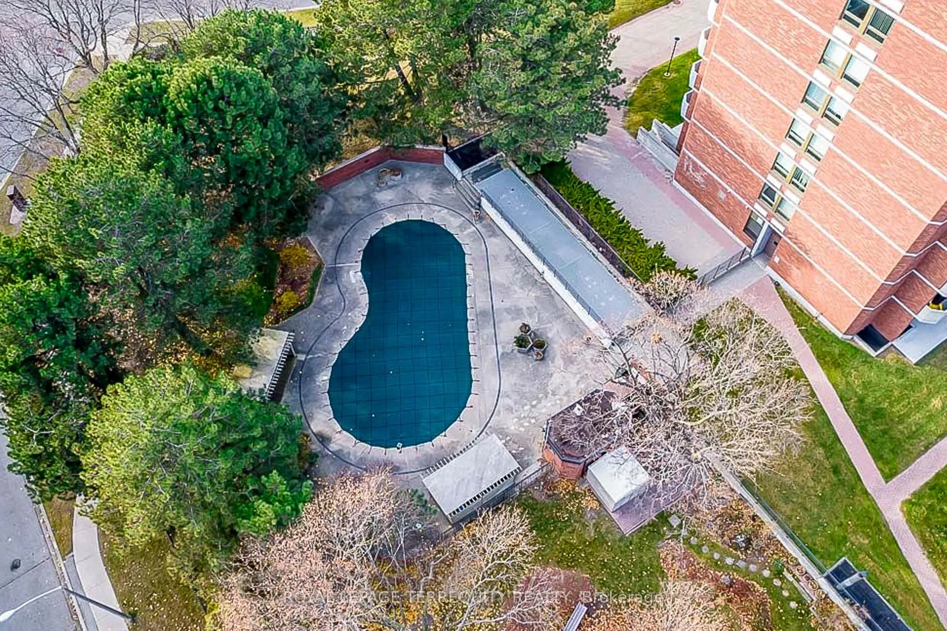 Photo 47 of Unit 1004, 121 Ling Road, Scarborough, West Hill — HOMEH
