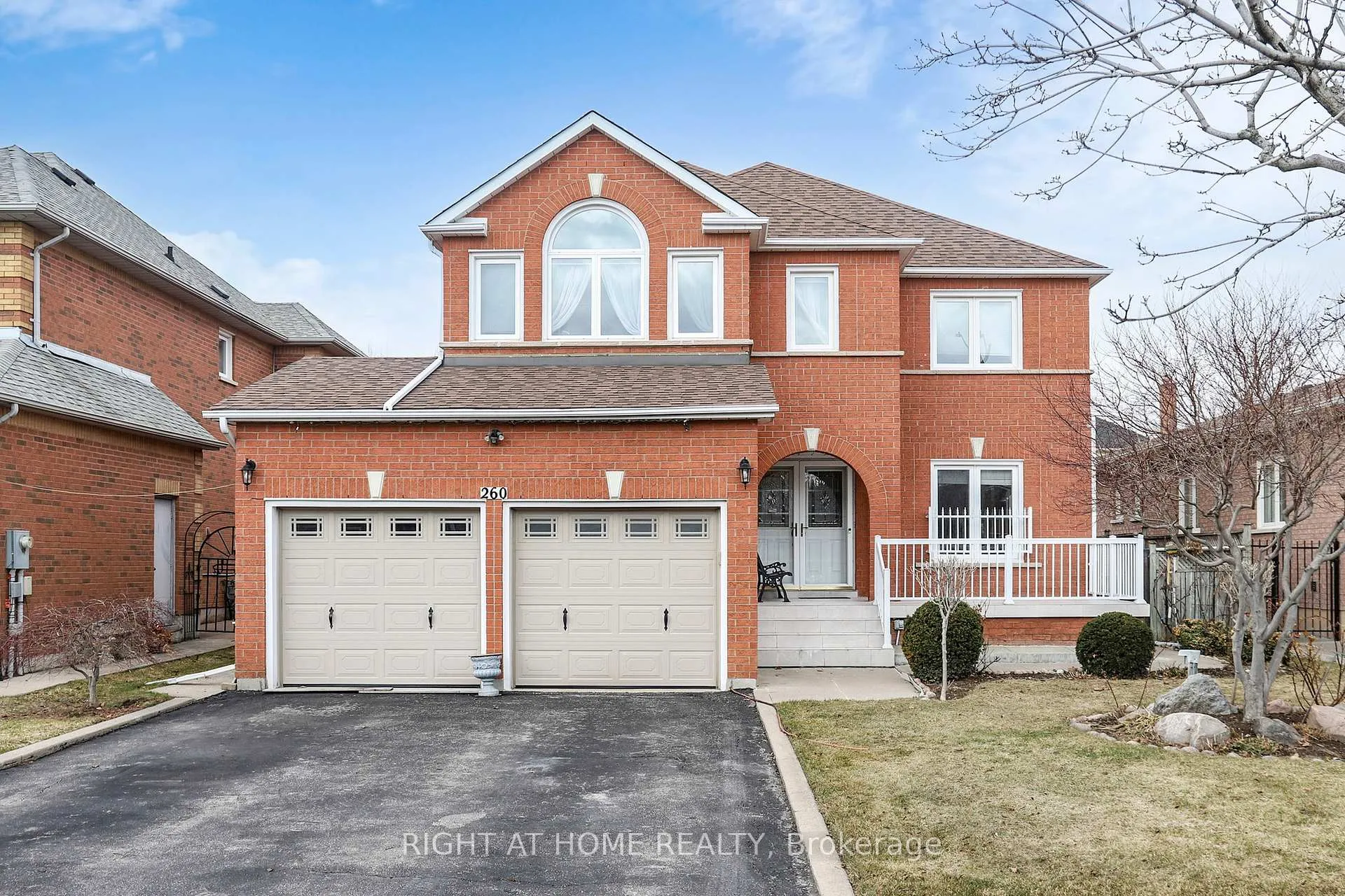 Photo 1 of 260 Avro Road, Vaughan, Maple — HOMEH