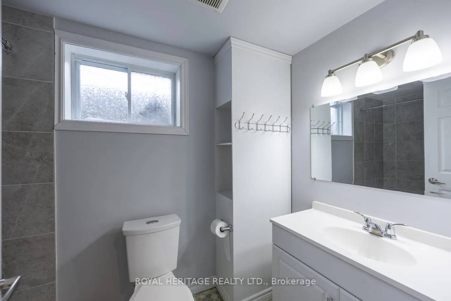 Photo 37 of 270 Arden Drive, Oshawa, Eastdale — HOMEH