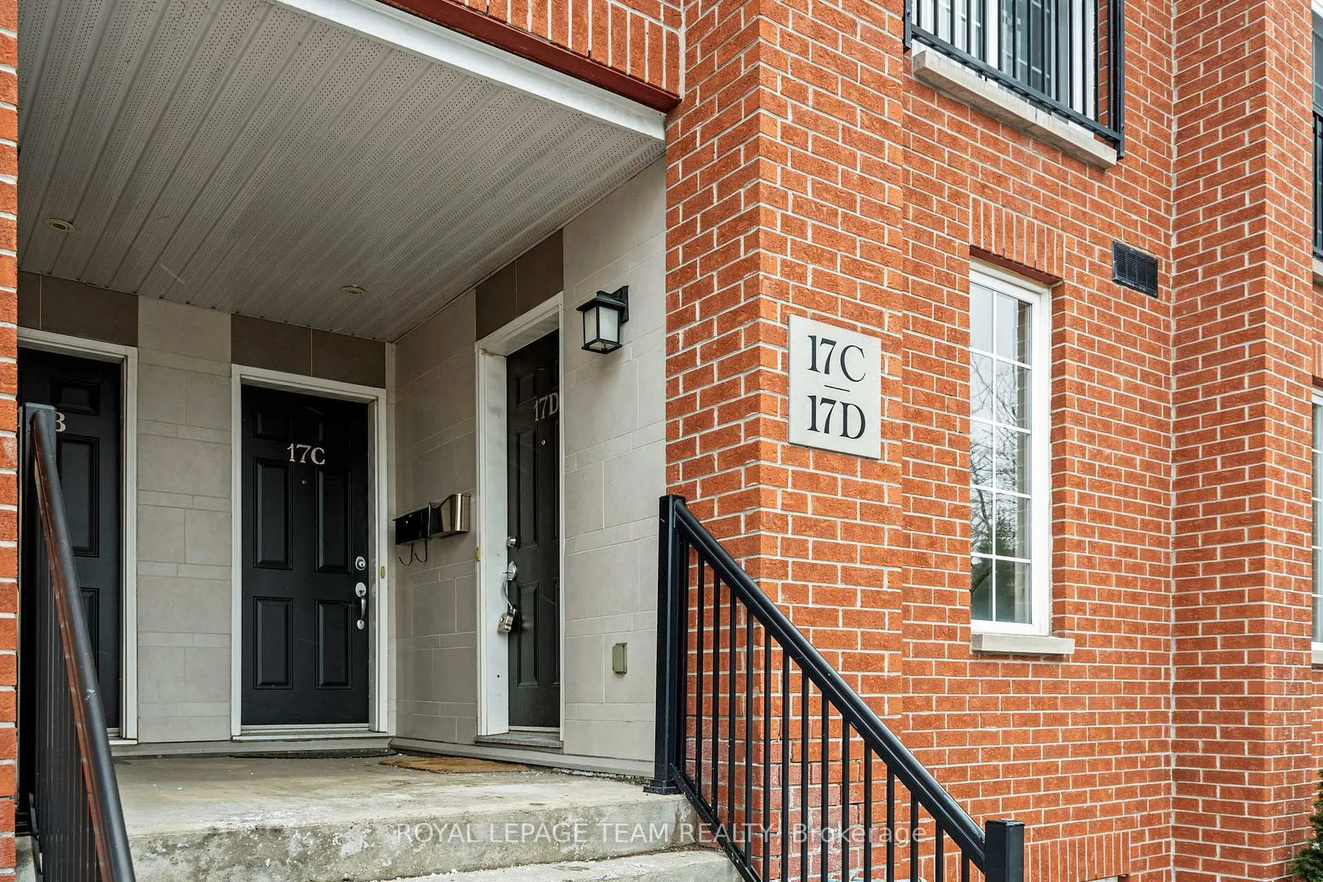 Photo 2 of Unit D, 17 Melrose Avenue, Ottawa, Hintonburg — HOMEH