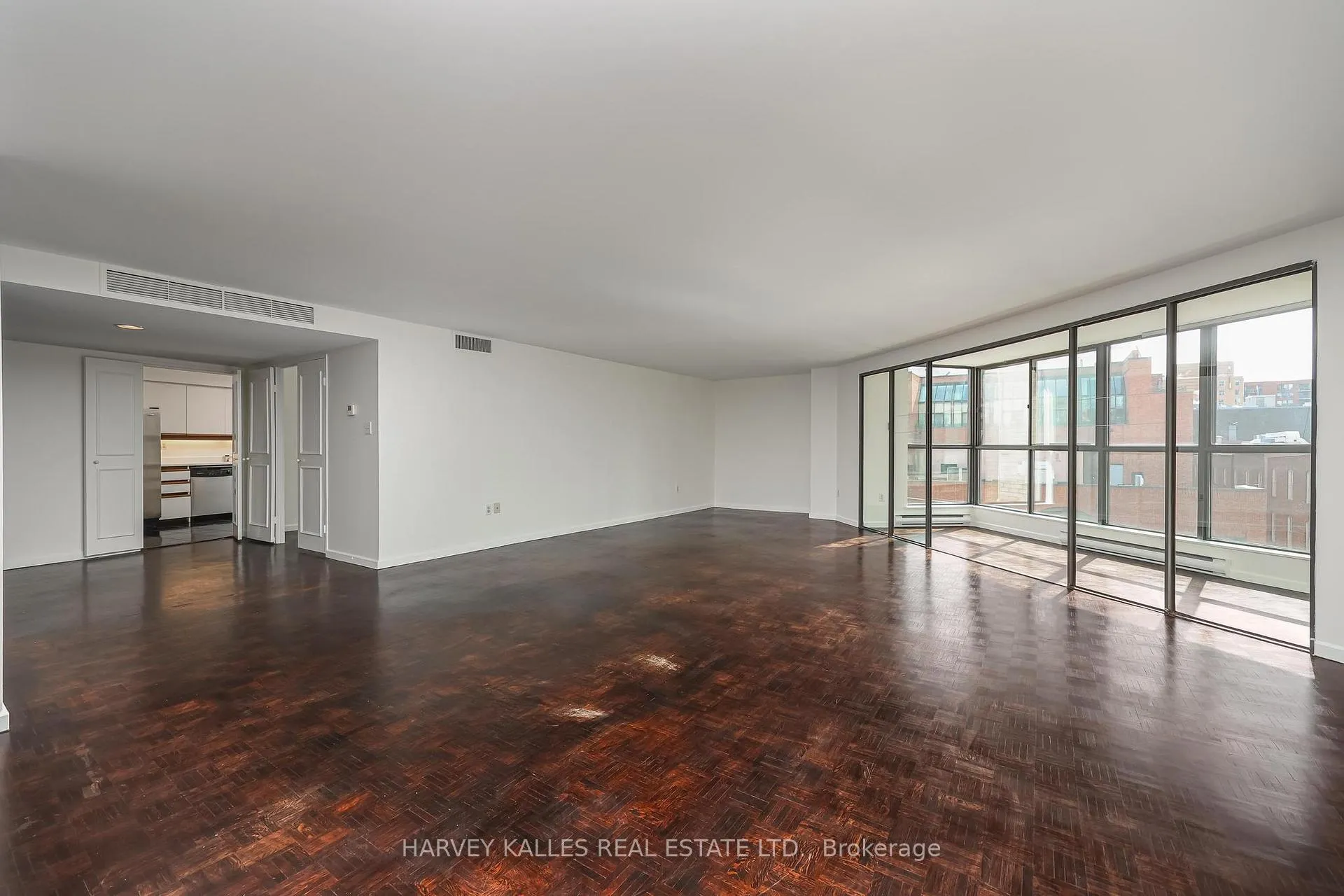 Photo 6 of Unit 501, 80 Front Street E, Toronto, Church-Yonge Corridor — HOMEH