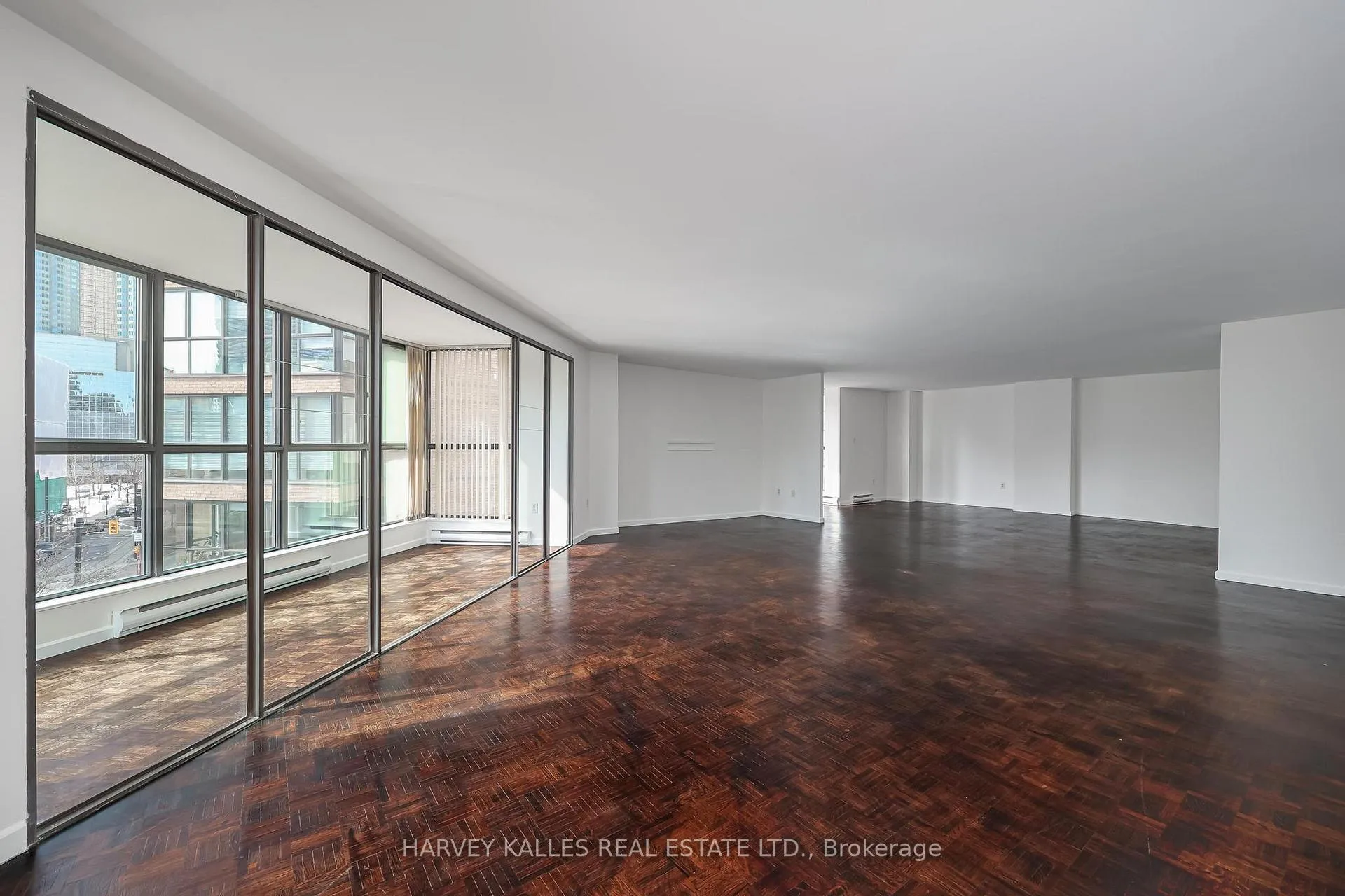 Photo 11 of Unit 501, 80 Front Street E, Toronto, Church-Yonge Corridor — HOMEH