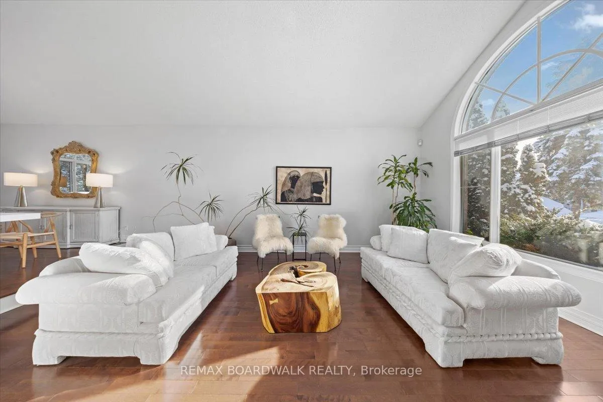 Photo 3 of 1367 Talcy Crescent, Ottawa, Fallingbrook/Ridgemount — HOMEH
