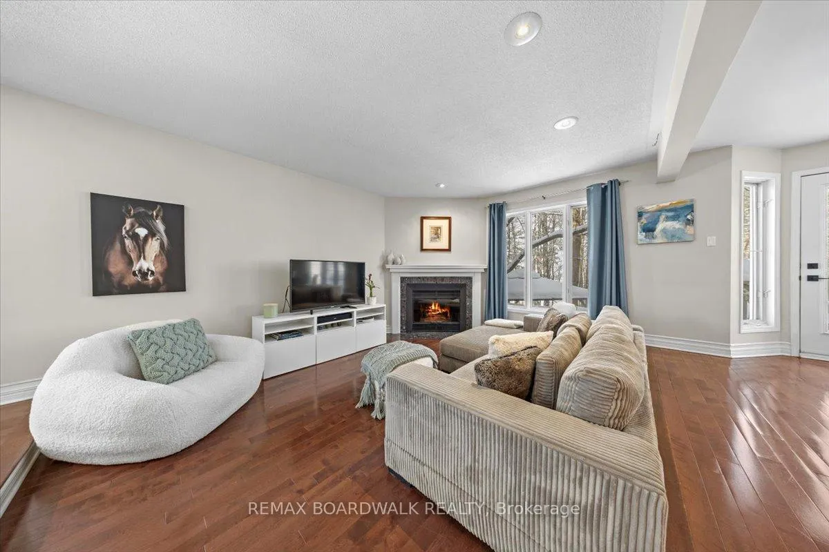 Photo 18 of 1367 Talcy Crescent, Ottawa, Fallingbrook/Ridgemount — HOMEH