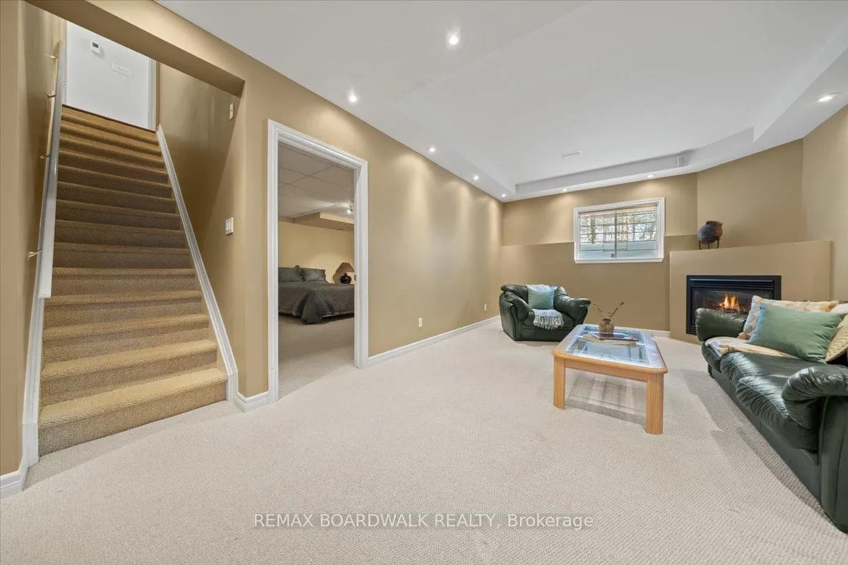 Photo 36 of 1367 Talcy Crescent, Ottawa, Fallingbrook/Ridgemount — HOMEH