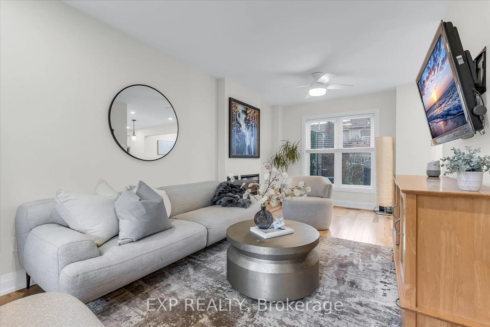Photo 9 of 23 Hedge Lawn Drive, Grimsby, Grimsby East — HOMEH