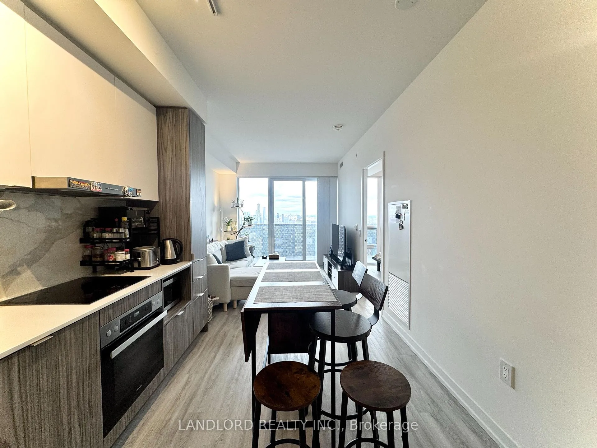 Photo 5 of Unit 7102, 55 Cooper Street, Toronto, Waterfront Communities — HOMEH