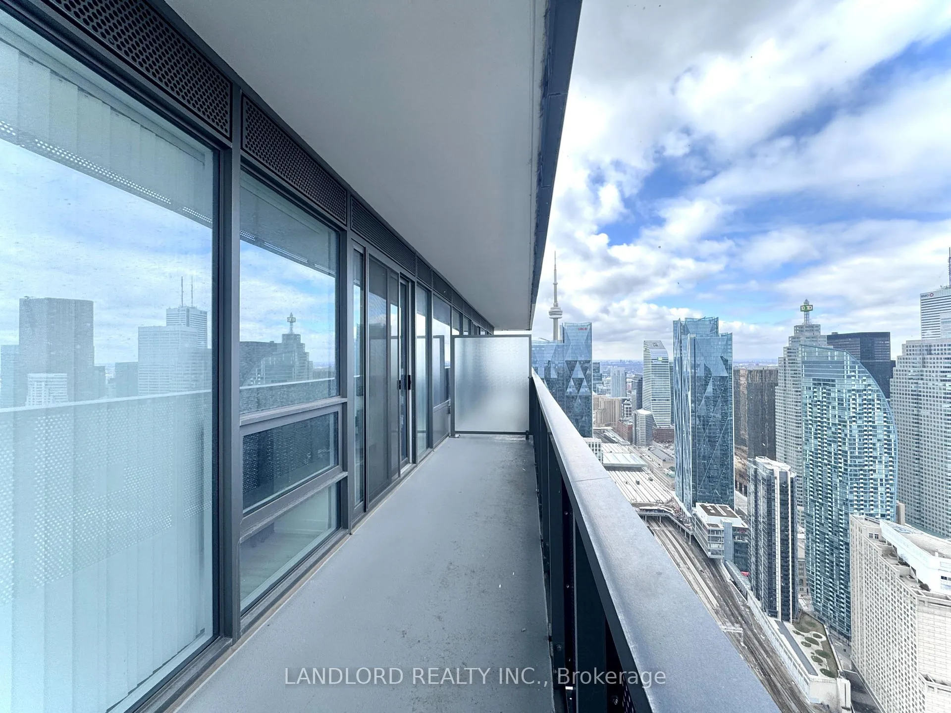 Photo 16 of Unit 7102, 55 Cooper Street, Toronto, Waterfront Communities — HOMEH