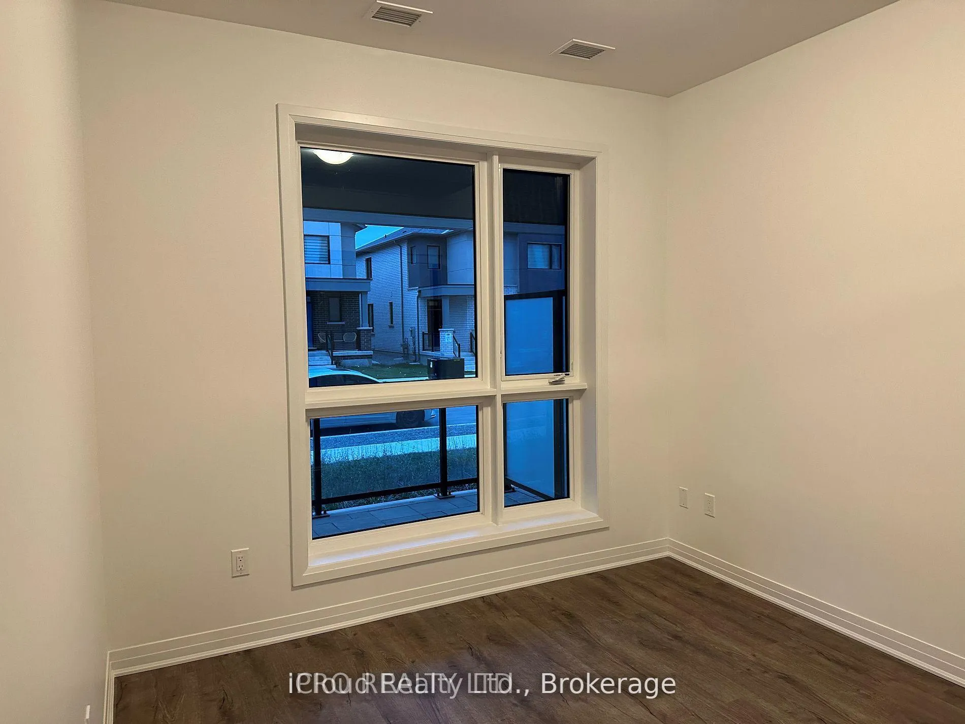 Photo 7 of Unit 103, 460 Gordon Krantz Avenue, Milton, Walker — HOMEH