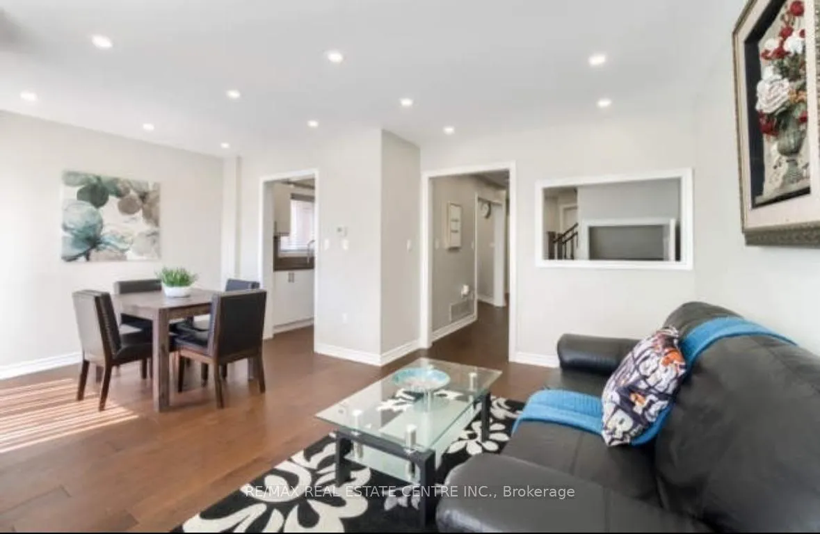 Photo 6 of 296 Pressed Brick Drive, Brampton, Brampton North — HOMEH