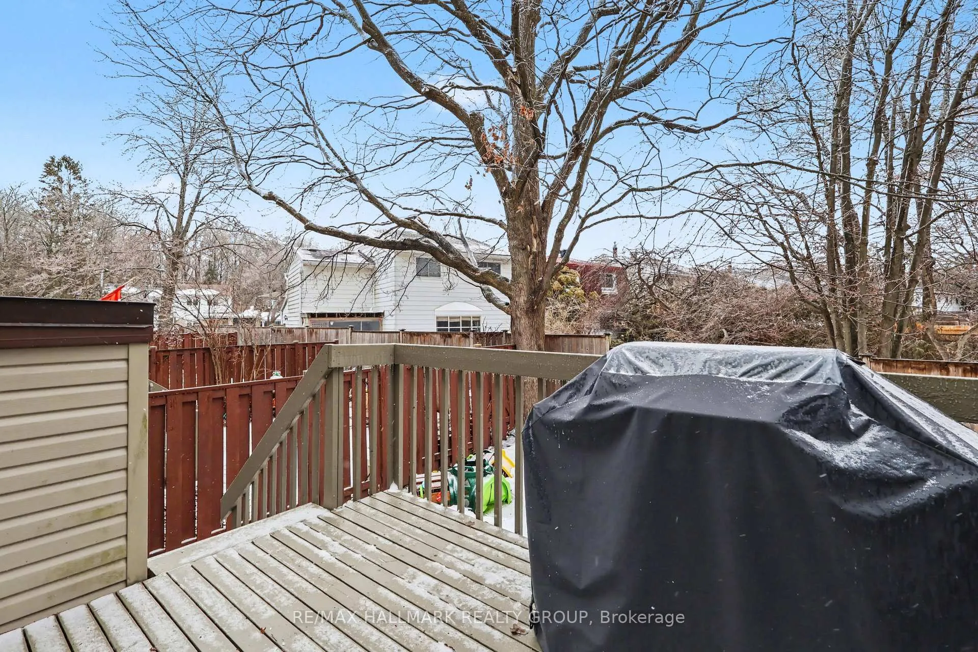 Photo 29 of Unit D, 77 Glen Park Drive, Ottawa, Blackburn Hamlet (South) — HOMEH
