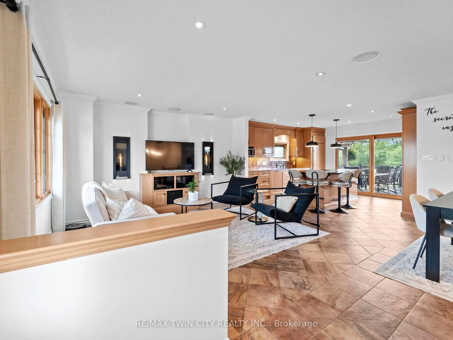 Photo 6 of 49 Gill Road, Lambton Shores, Grand Bend — HOMEH