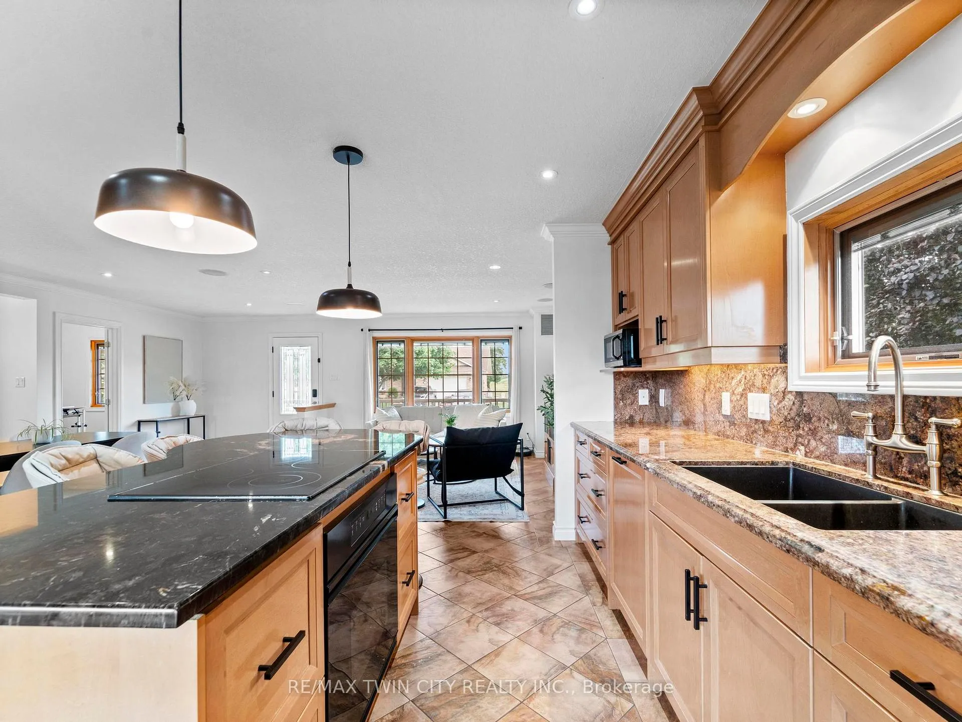 Photo 15 of 49 Gill Road, Lambton Shores, Grand Bend — HOMEH