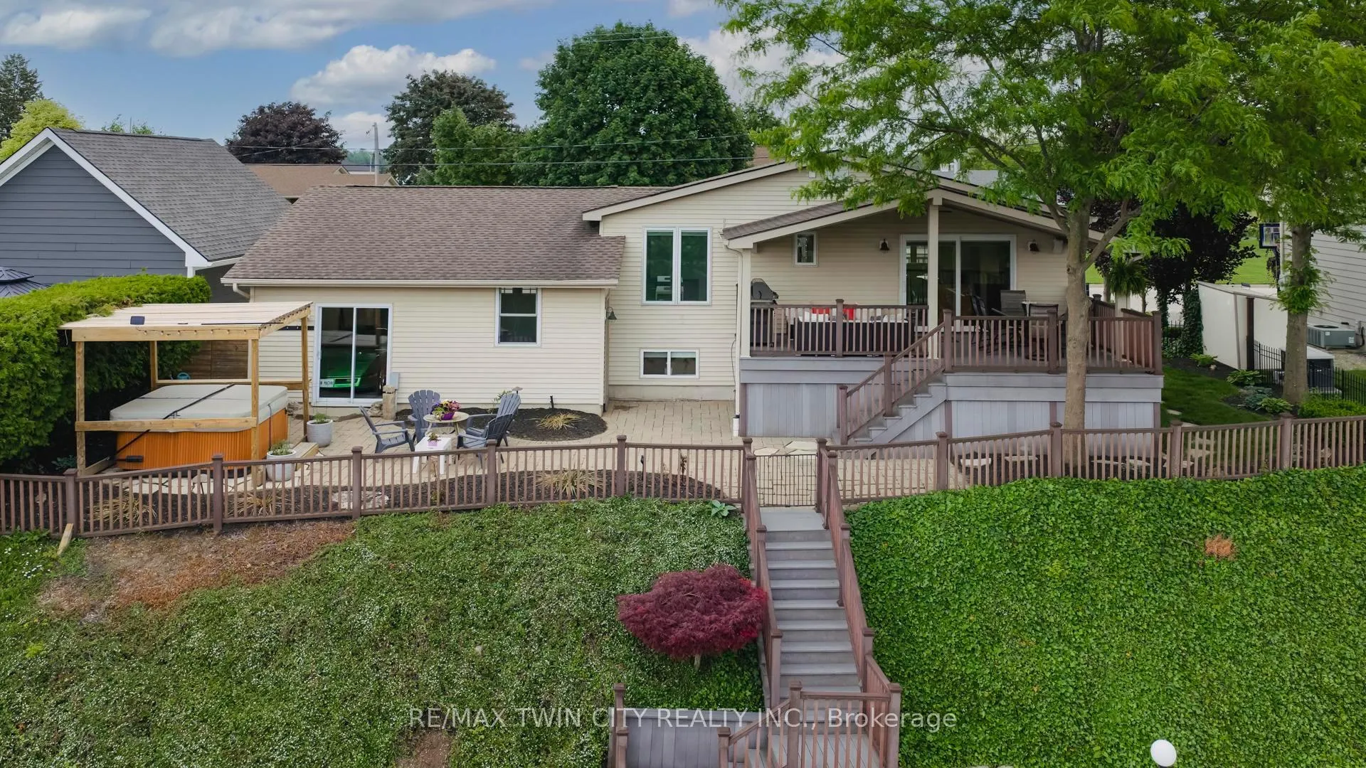 Photo 43 of 49 Gill Road, Lambton Shores, Grand Bend — HOMEH