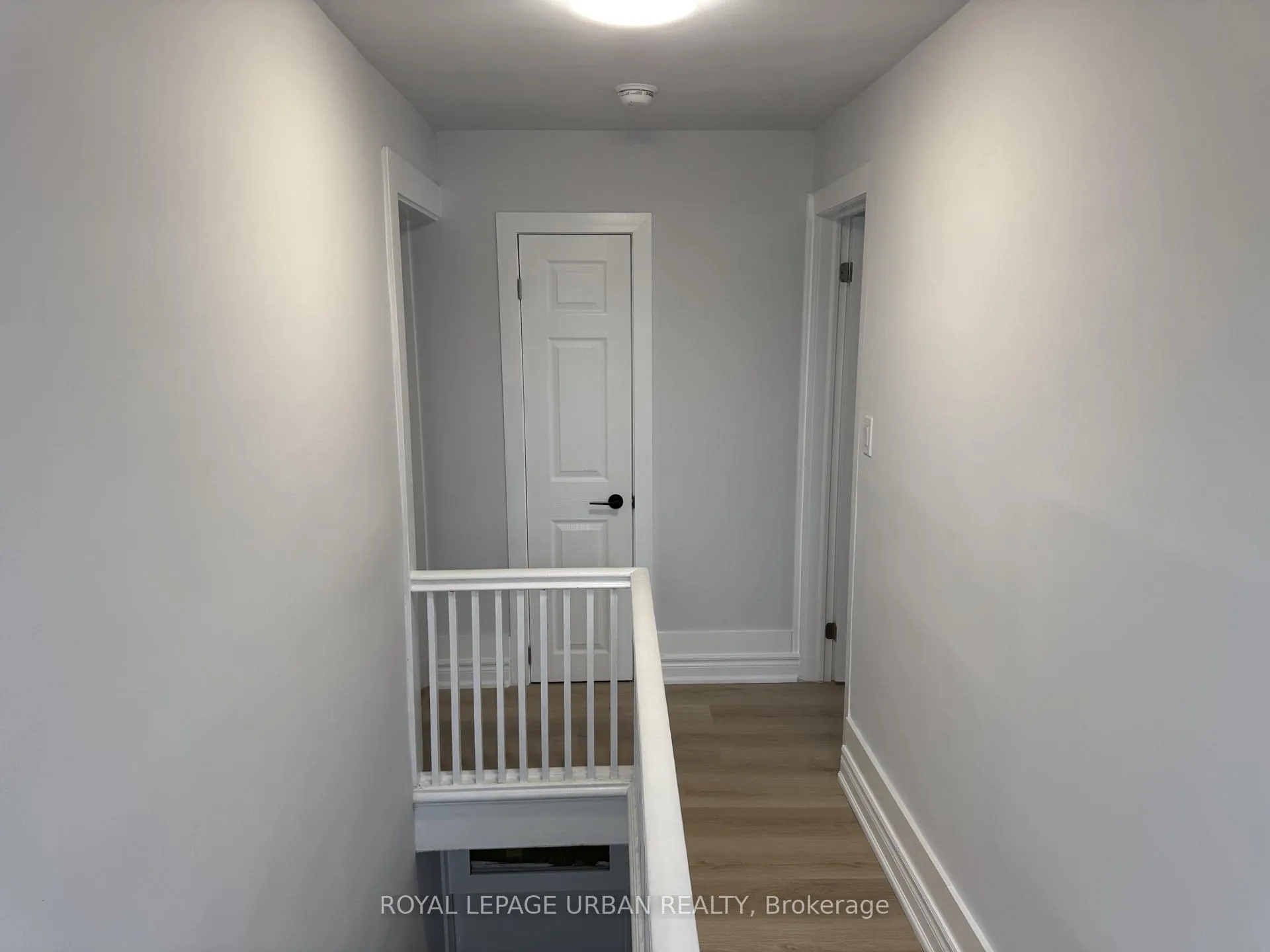 Photo 4 of Unit Unit 5, 12 Gertrude Place, Toronto, Danforth — HOMEH