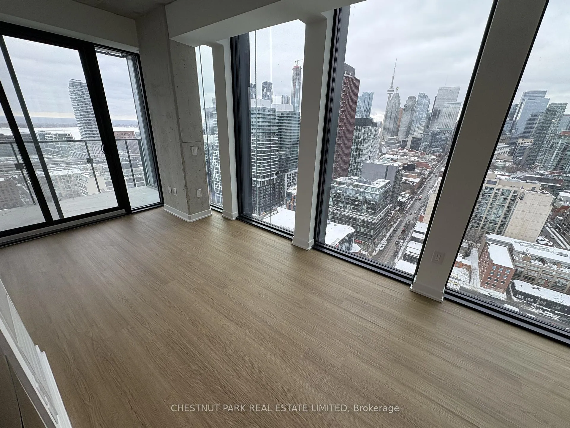 Photo 1 of Unit 2604, 284 King Street, Toronto, Moss Park — HOMEH