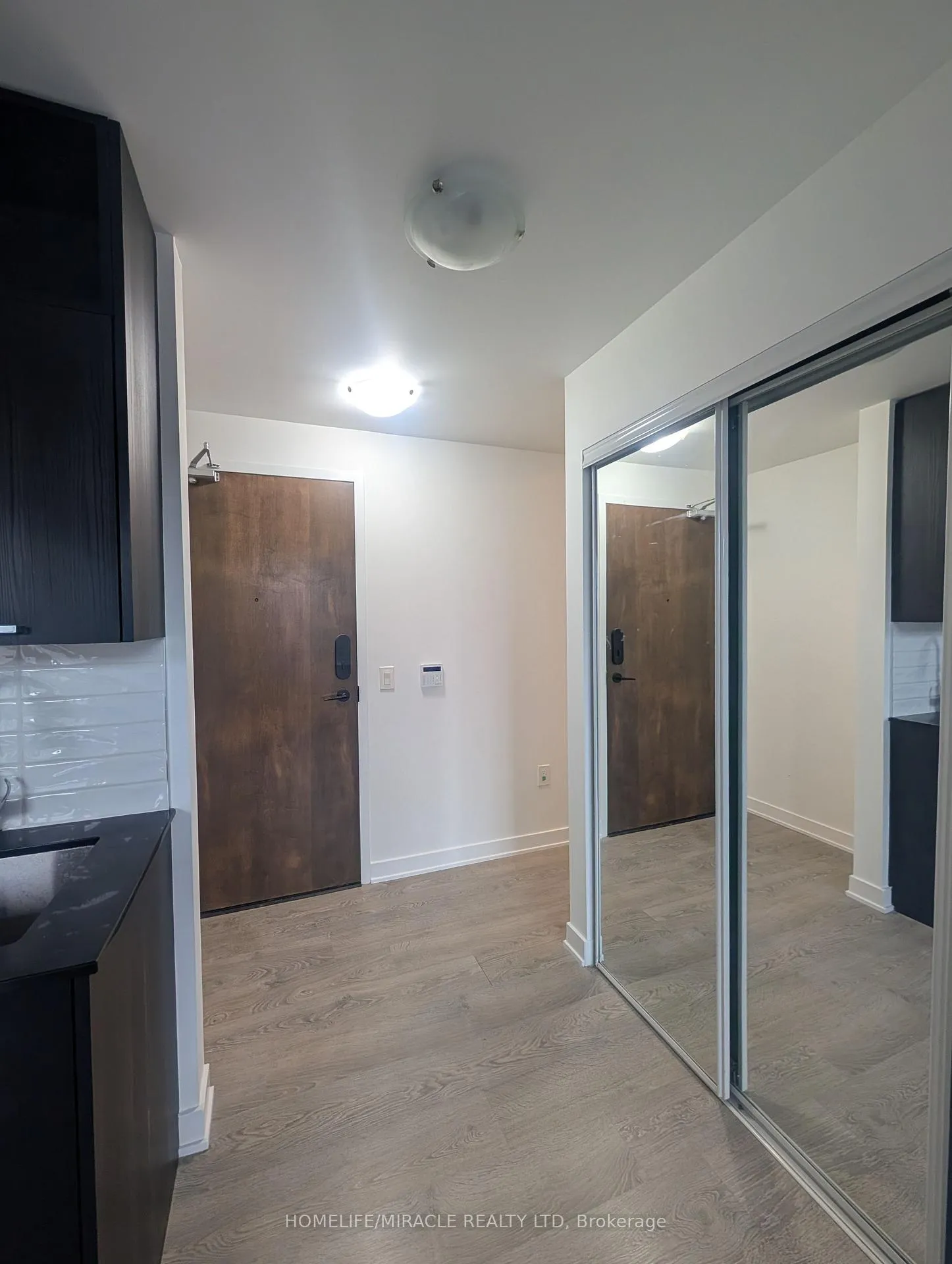 Photo 15 of Unit 206, 120 Eagle Rock Way, Vaughan, Rural Vaughan — HOMEH